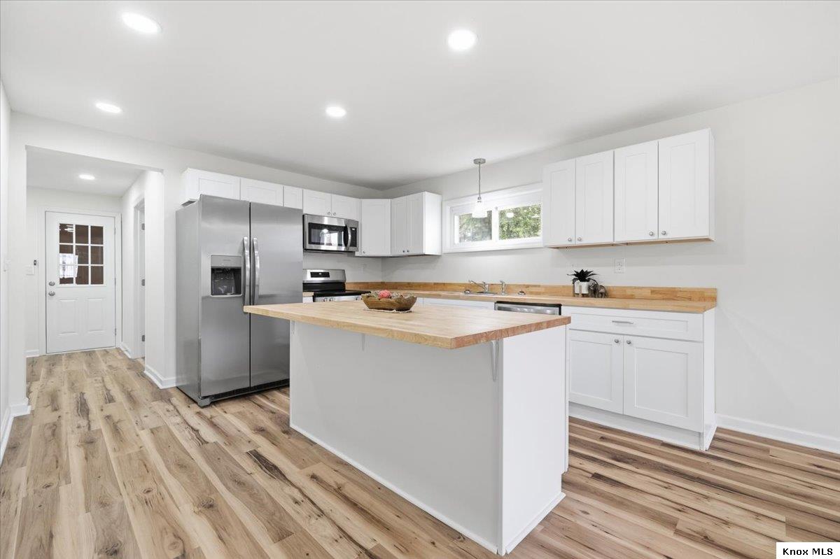 60 Sychar Rd. Property Photo 2