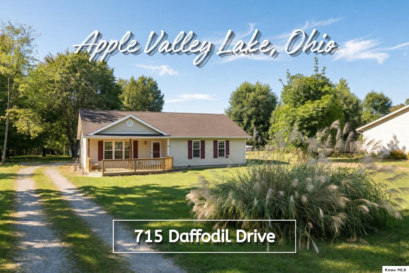 715 Daffodil Drive Property Photo 1