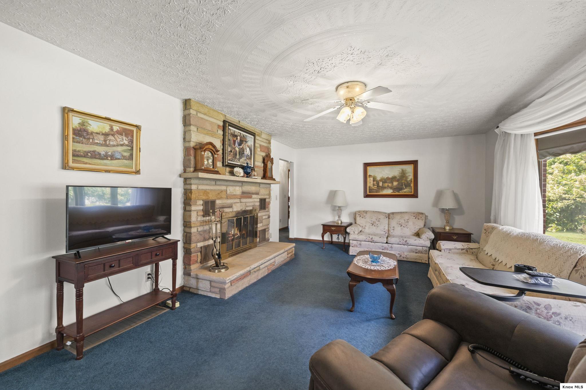 13100 Old Mansfield Rd Property Photo 12
