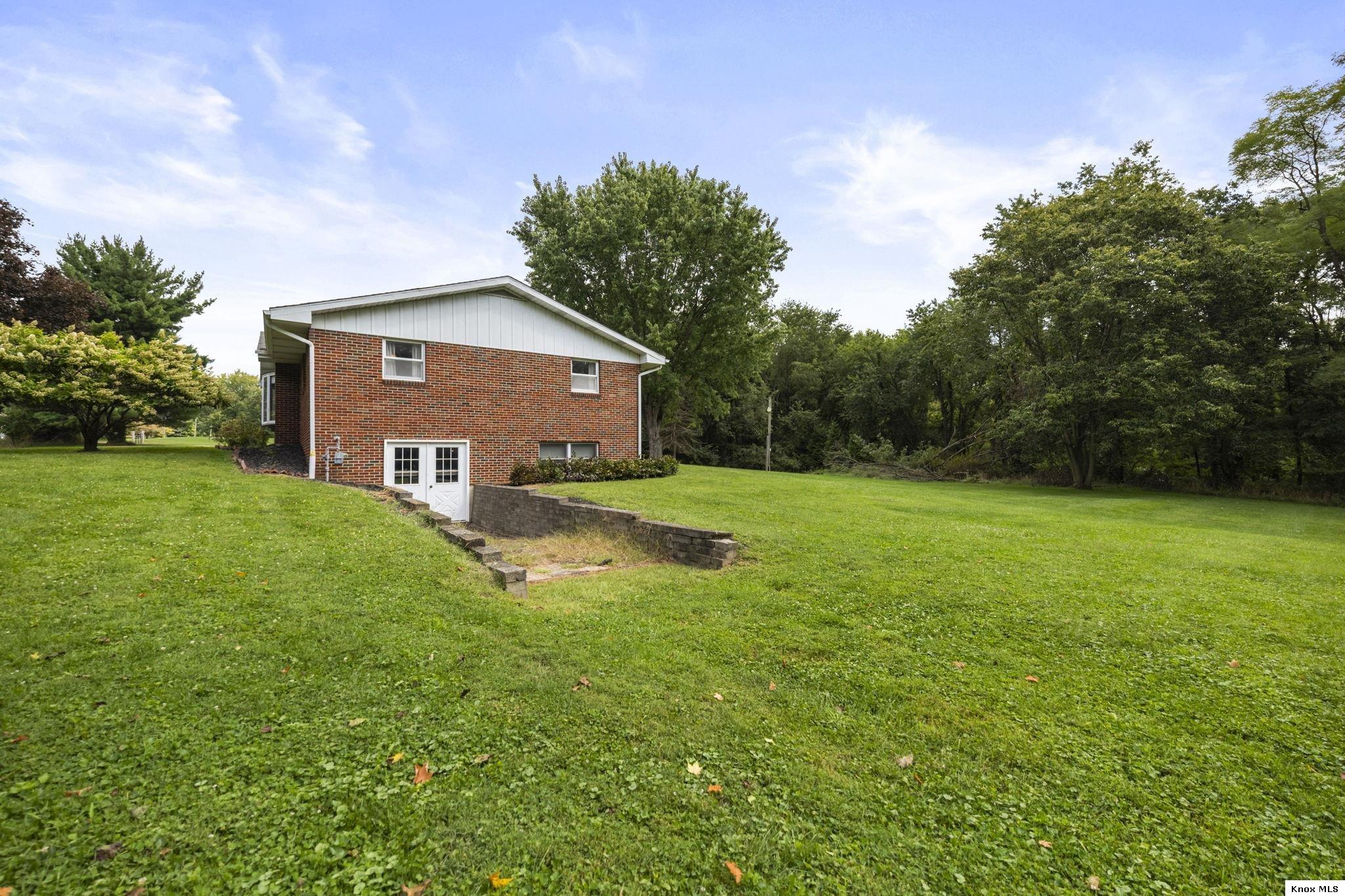 13100 Old Mansfield Rd Property Photo 43