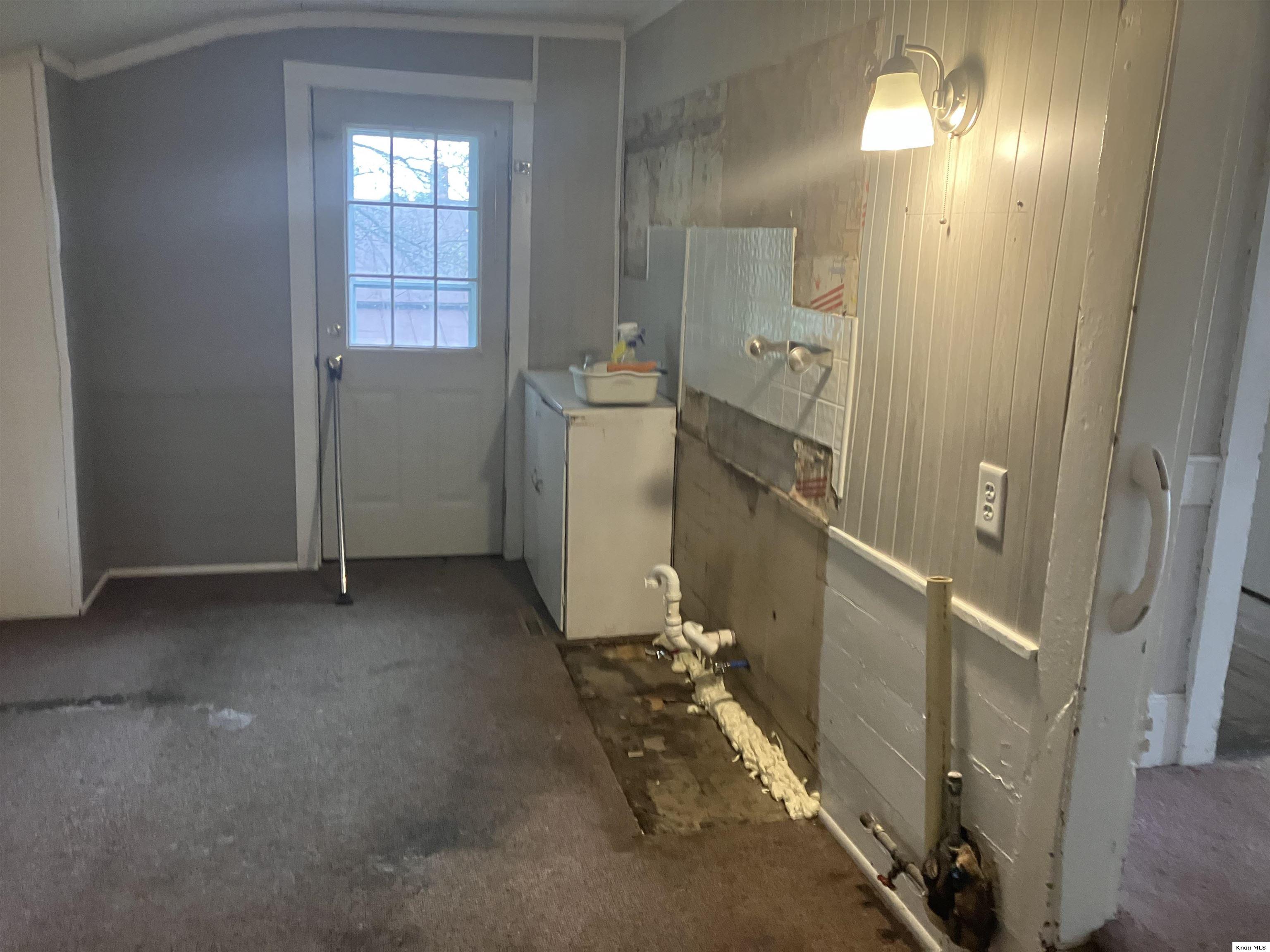 16 E Fifth Property Photo 4