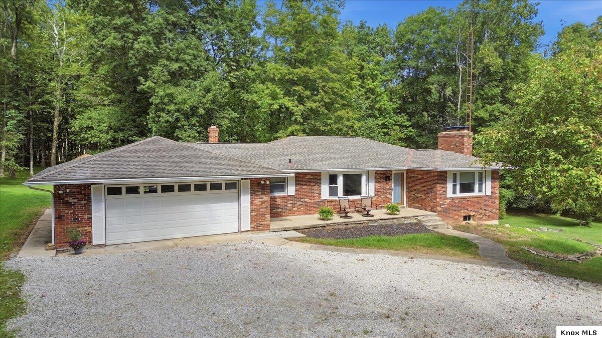 8723 Keys Road Property Photo 2