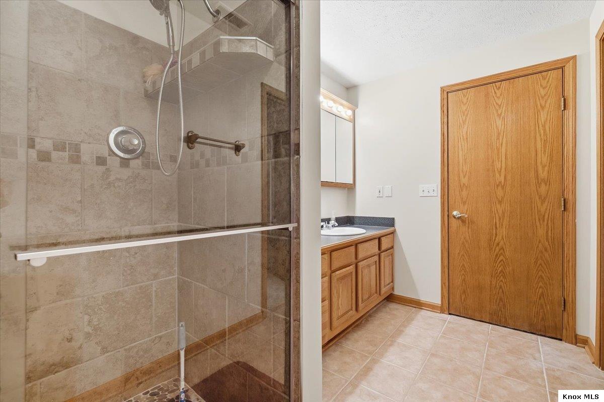 14345 Spohn Rd Property Photo 12