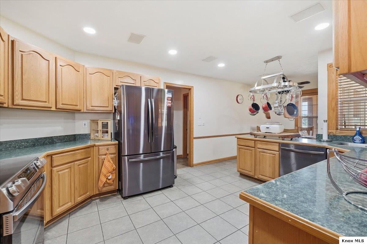 14345 Spohn Rd Property Photo 25