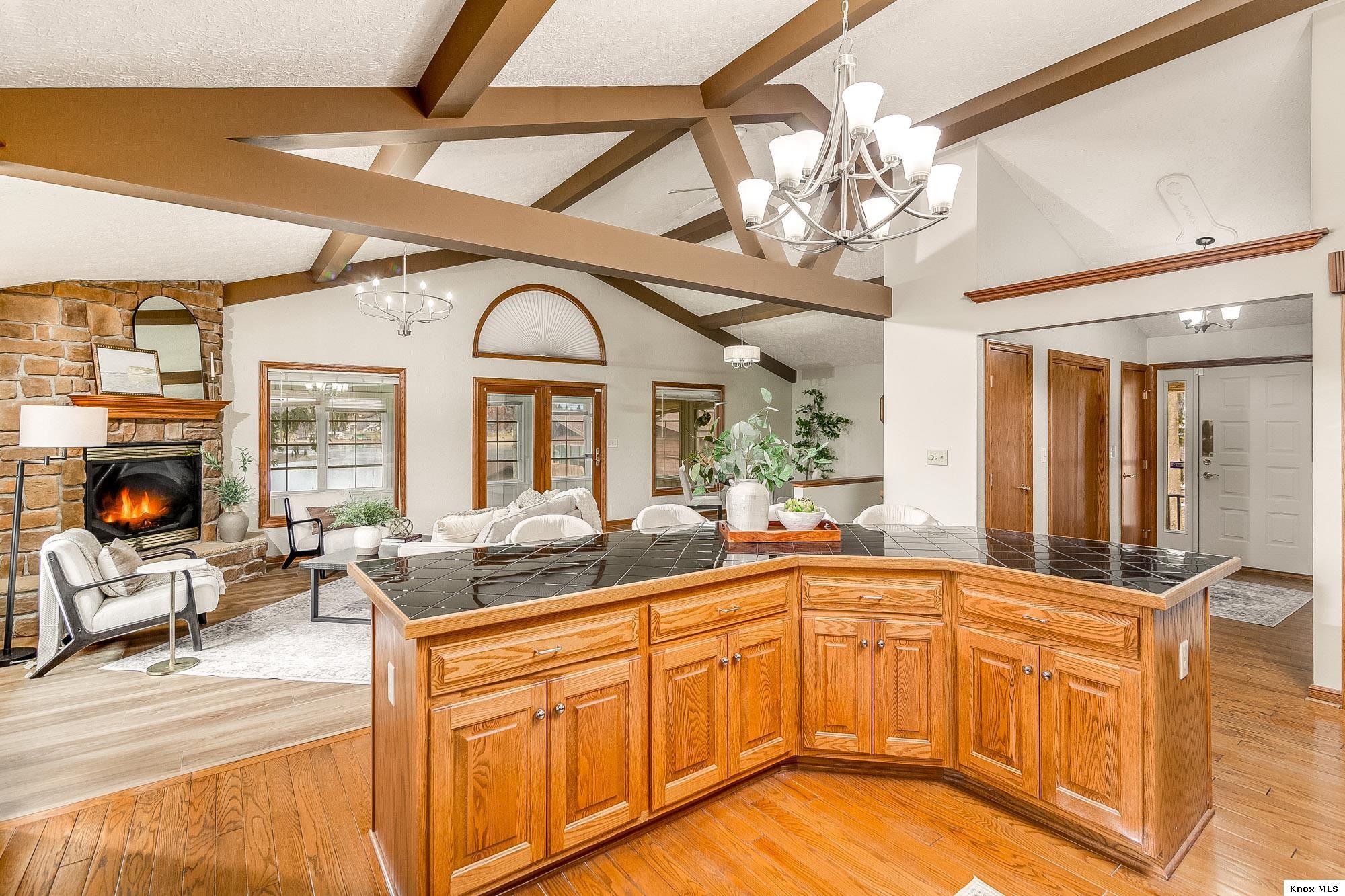 4045 Apple Valley Drive Property Photo 14