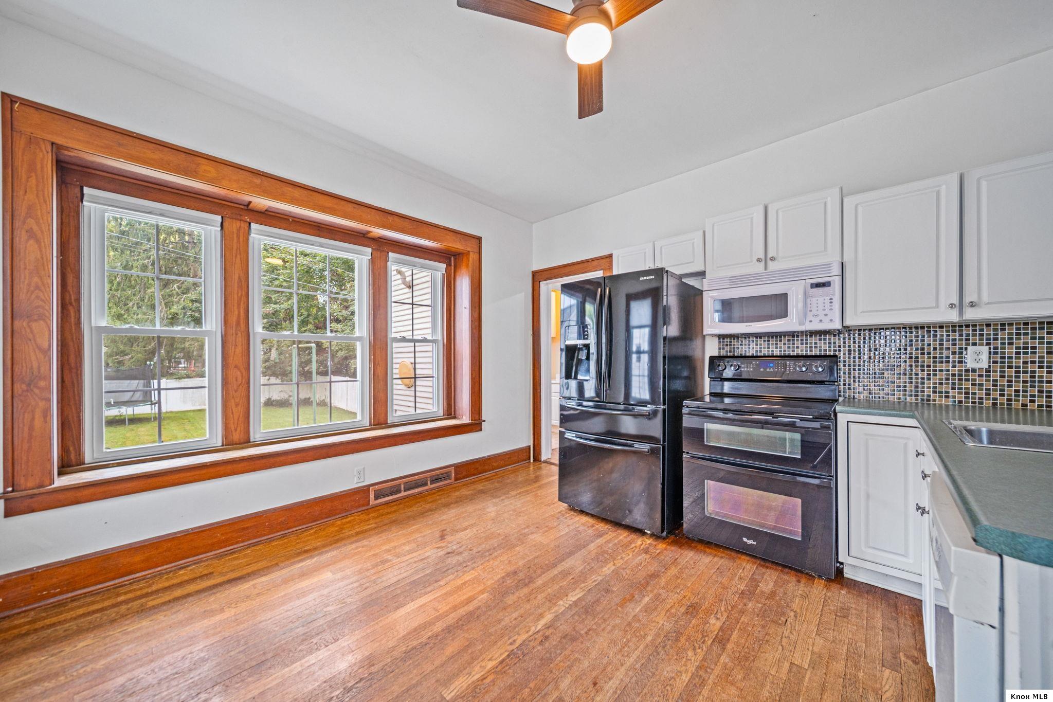4 Meltzer Ct. Property Photo 7