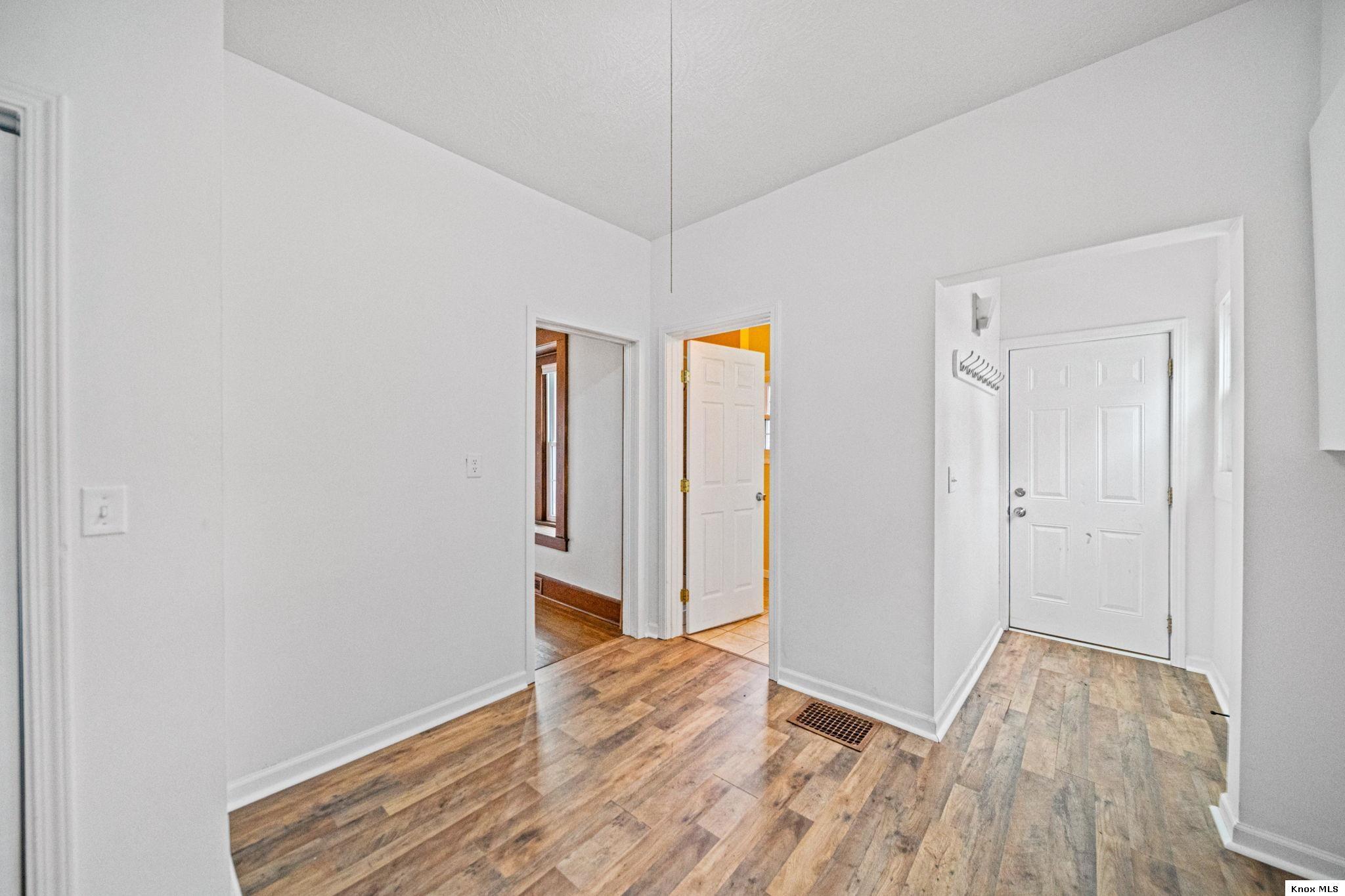 4 Meltzer Ct. Property Photo 10