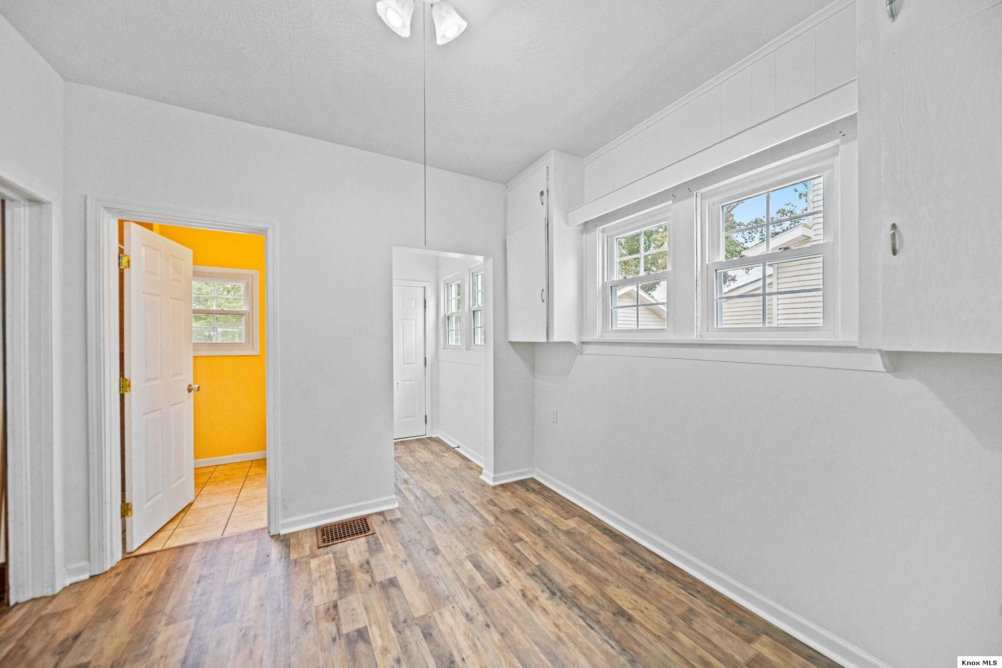 4 Meltzer Ct. Property Photo 11
