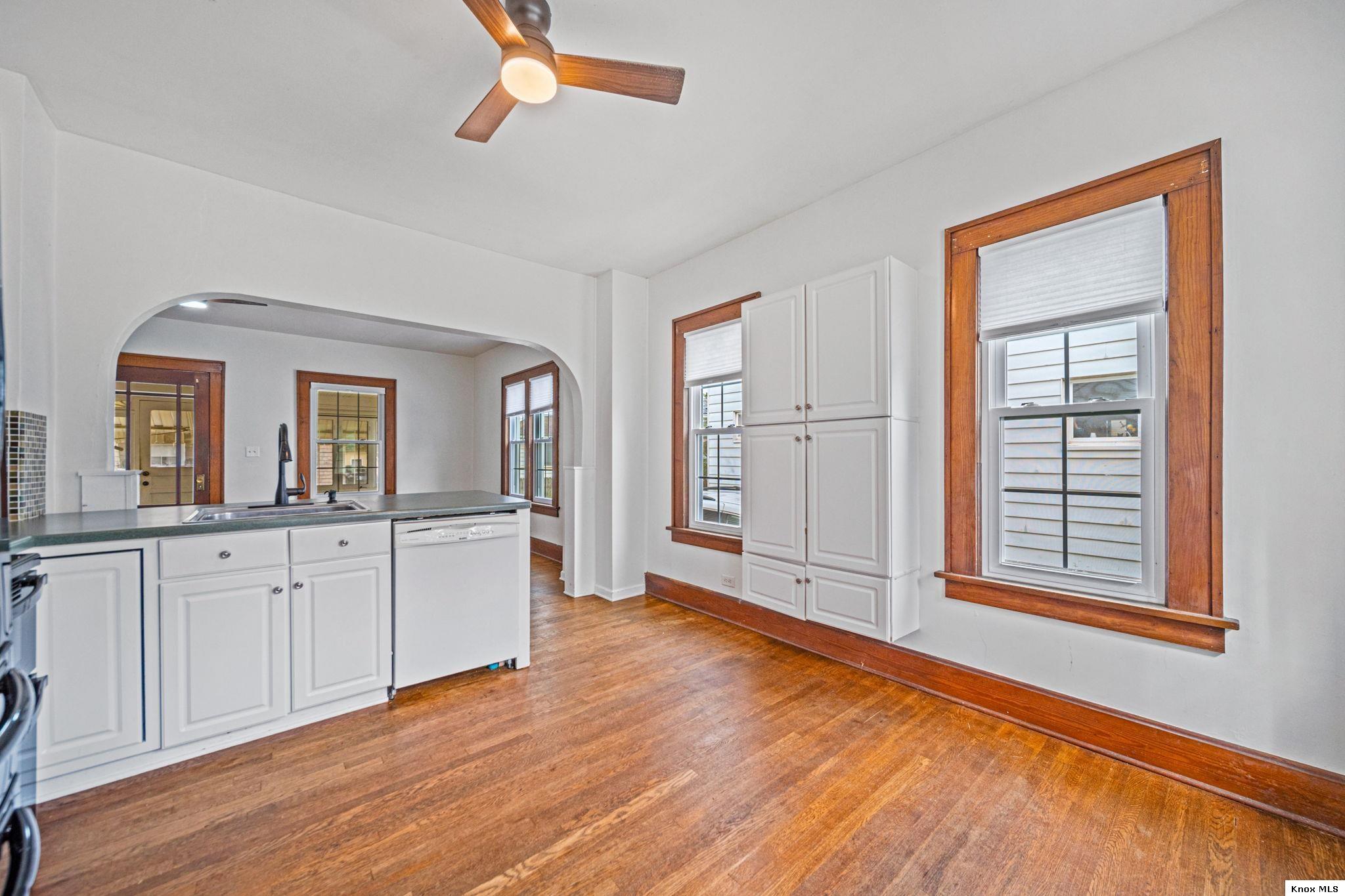 4 Meltzer Ct. Property Photo 15