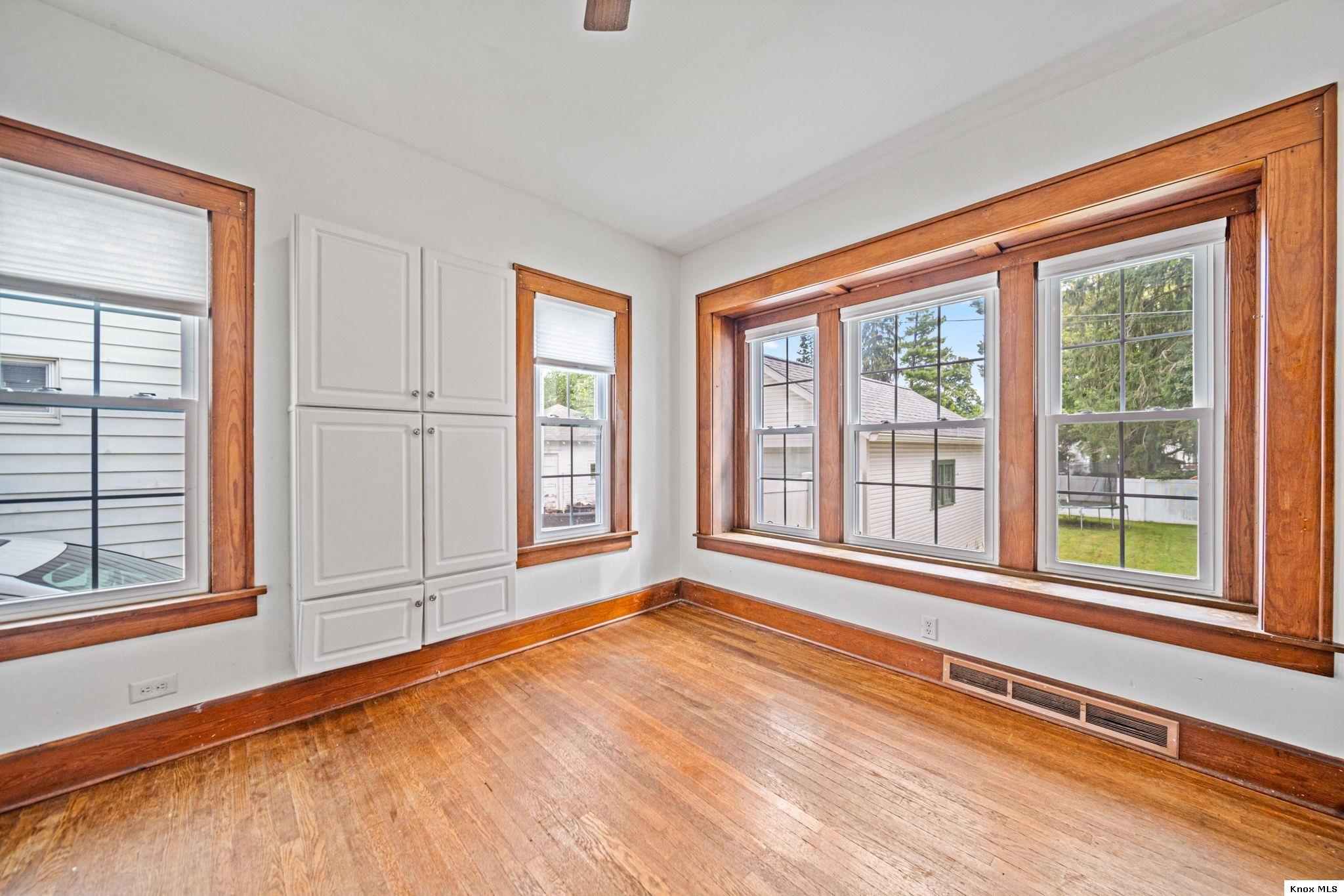 4 Meltzer Ct. Property Photo 16