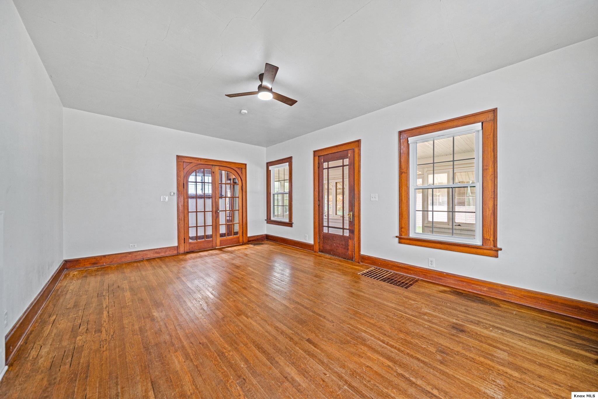 4 Meltzer Ct. Property Photo 20