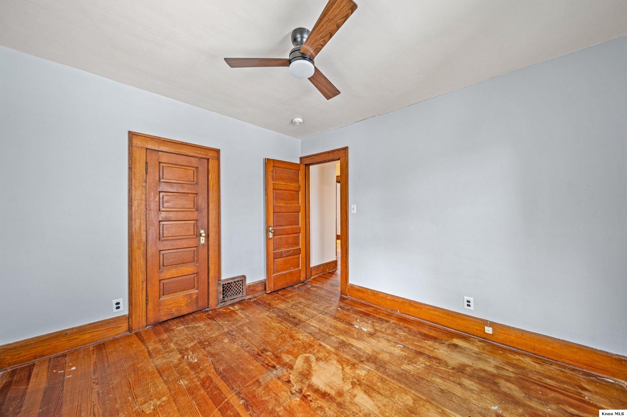 4 Meltzer Ct. Property Photo 31