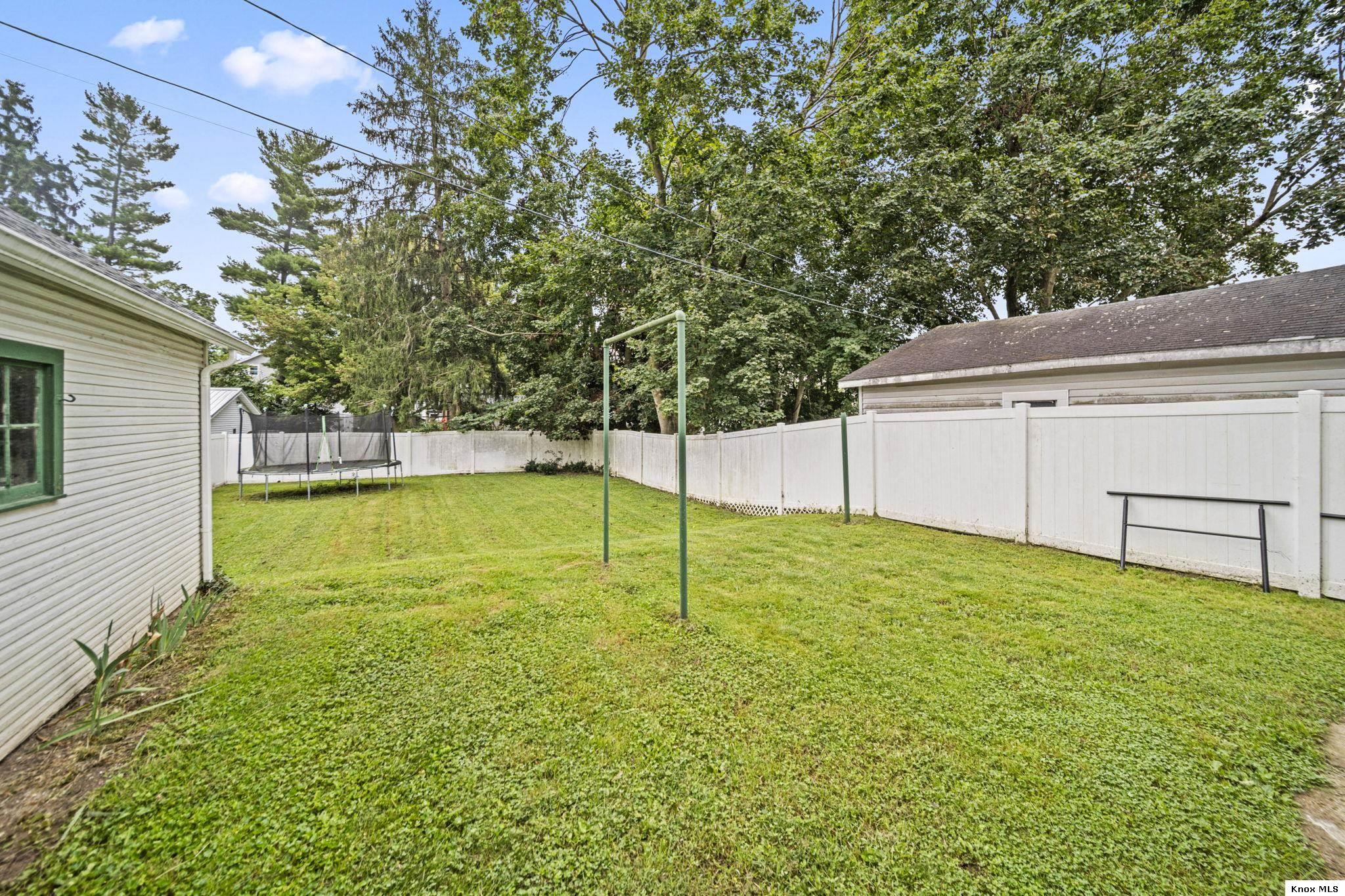 4 Meltzer Ct. Property Photo 34