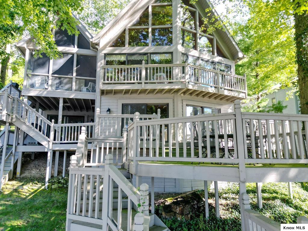 637 King Beach Dr Property Photo