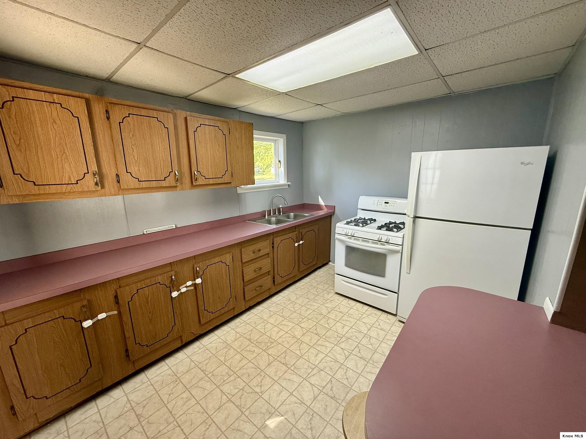 1010 E Gambier St. Property Photo 7