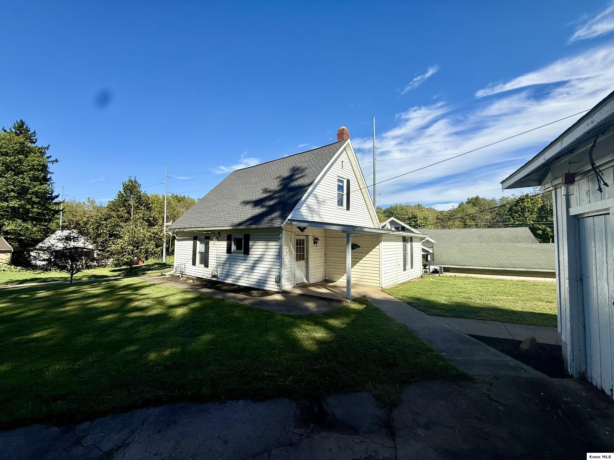 1010 E Gambier St. Property Photo 33