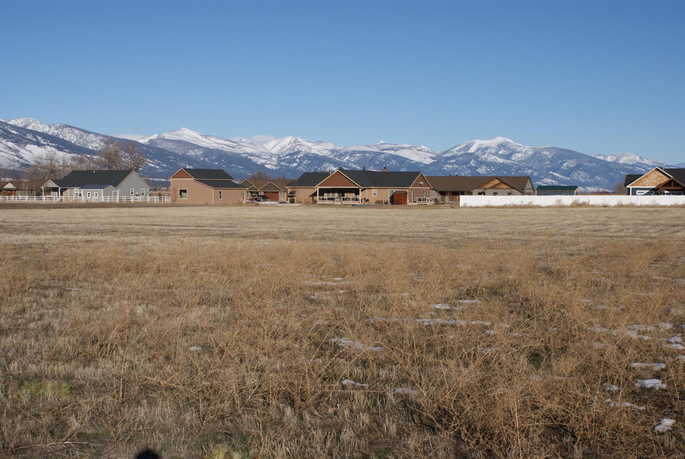 Na Tammany Lane Property Photo