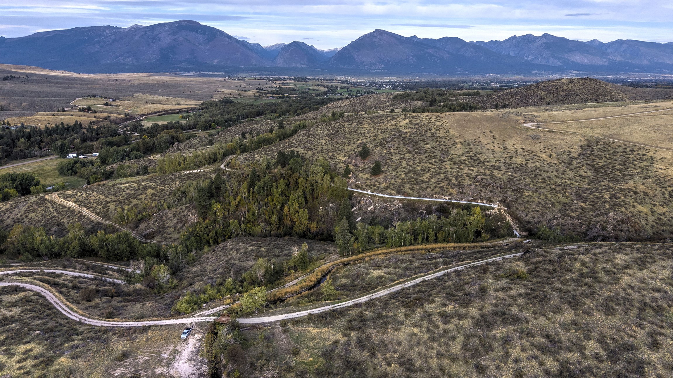 A-2 & A-3 Skyfire Drive Property Photo 5