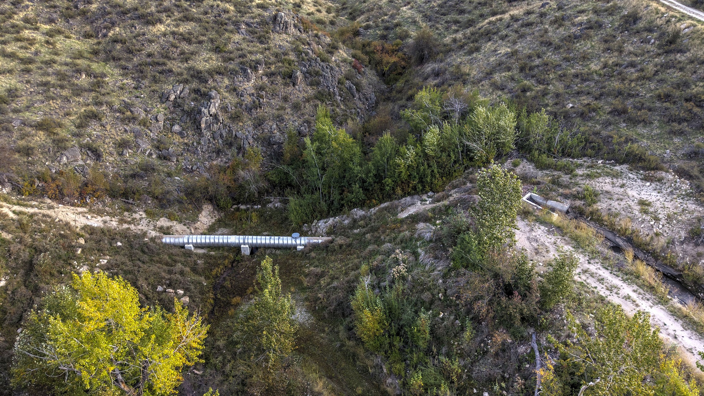A-2 & A-3 Skyfire Drive Property Photo 11