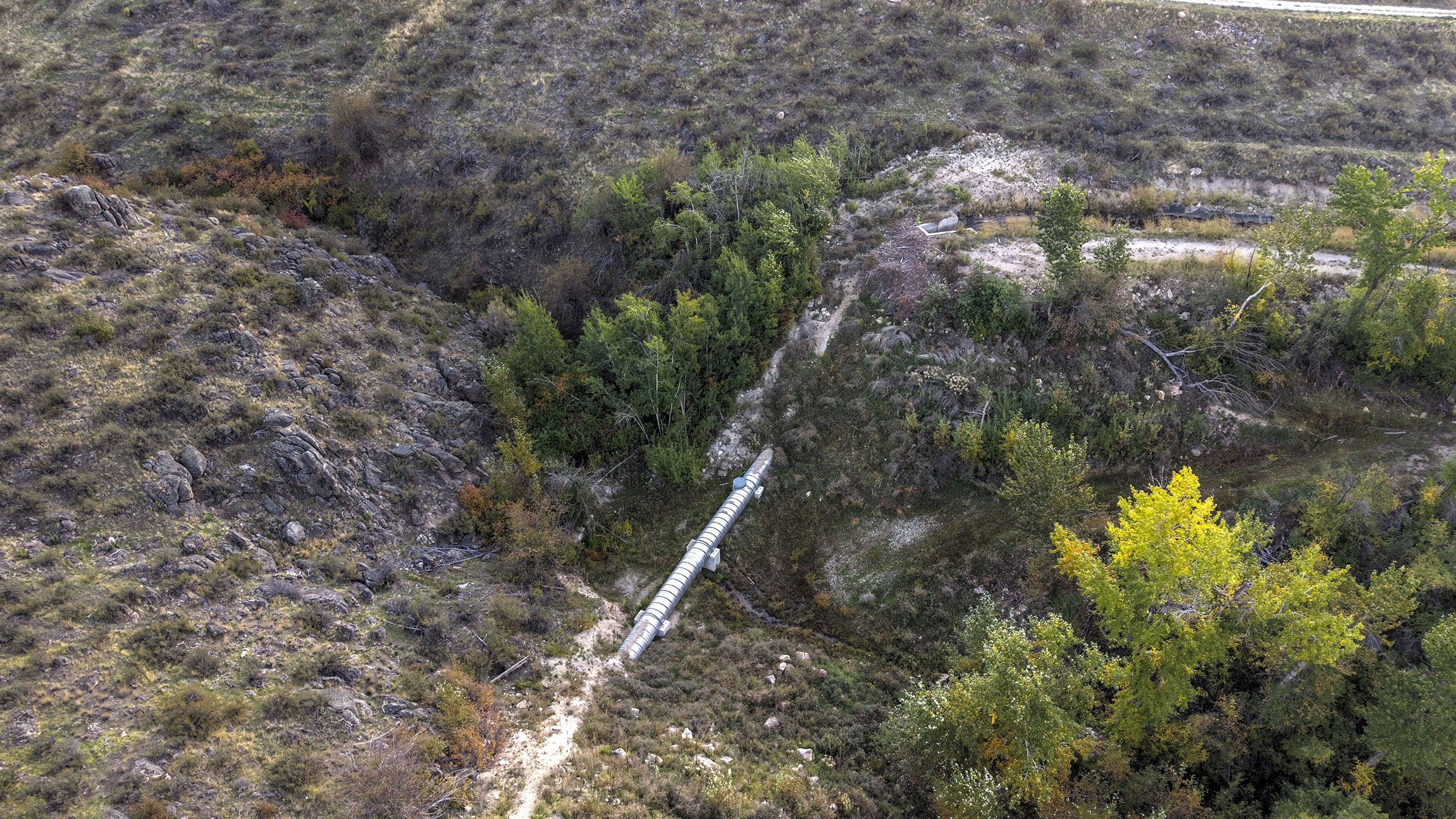 A-2 & A-3 Skyfire Drive Property Photo 12