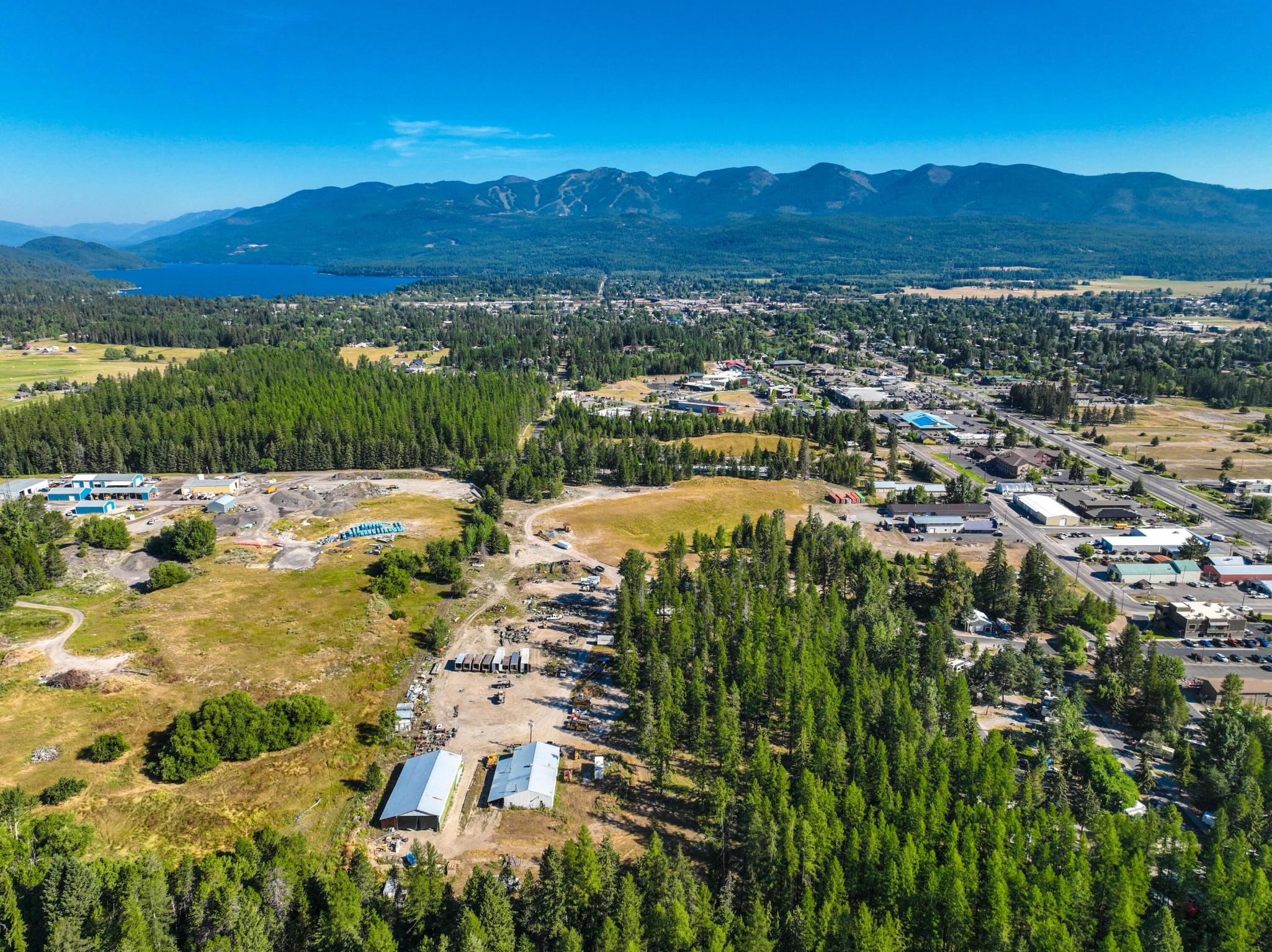 1860 Baker Avenue Property Photo 11