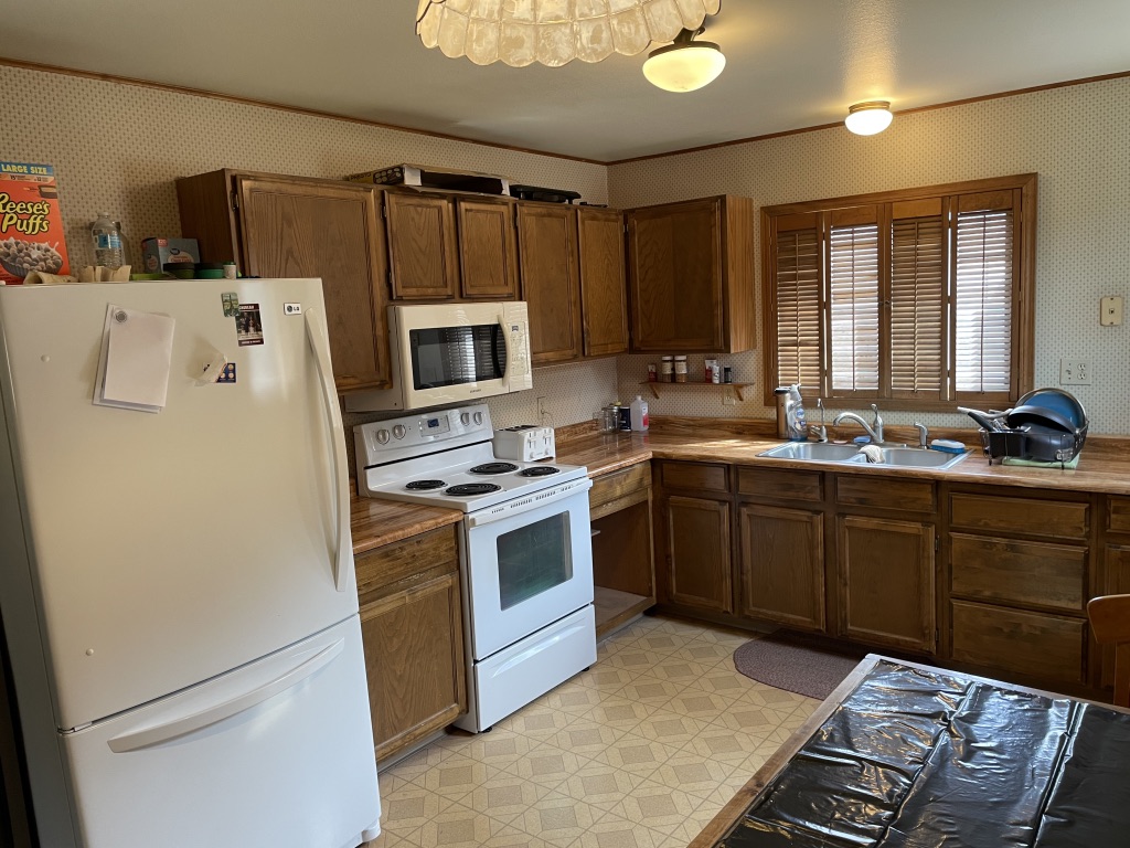 9809 Valley Grove Drive Property Photo 15