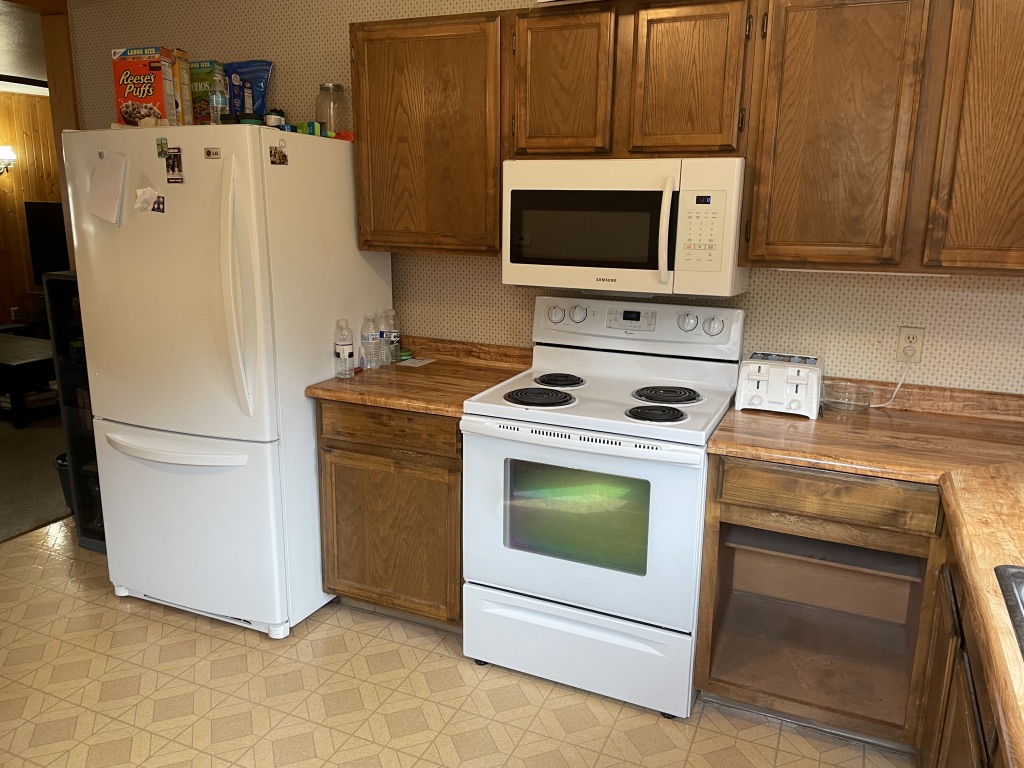 9809 Valley Grove Drive Property Photo 16