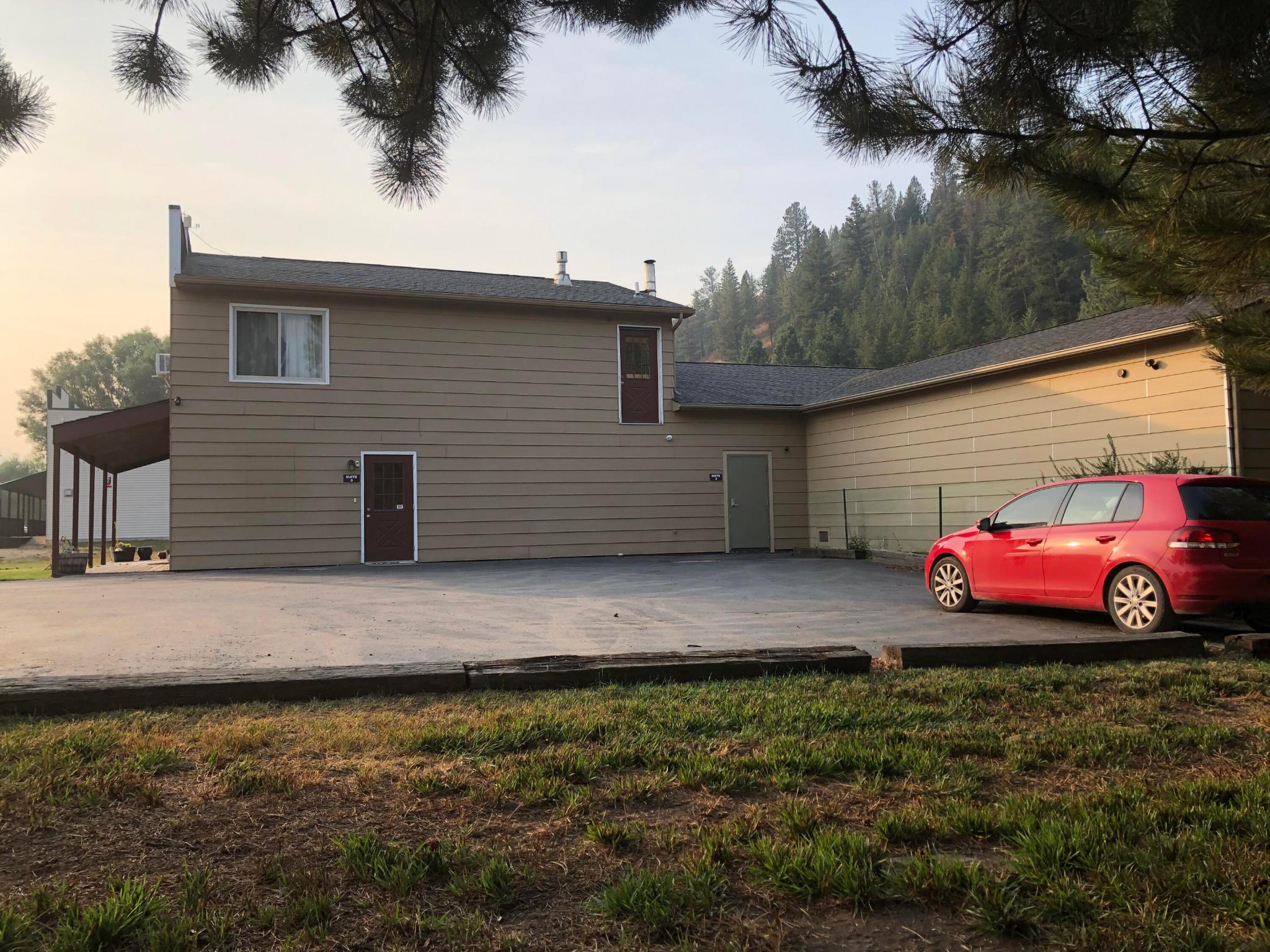 9809 Valley Grove Drive Property Photo 26