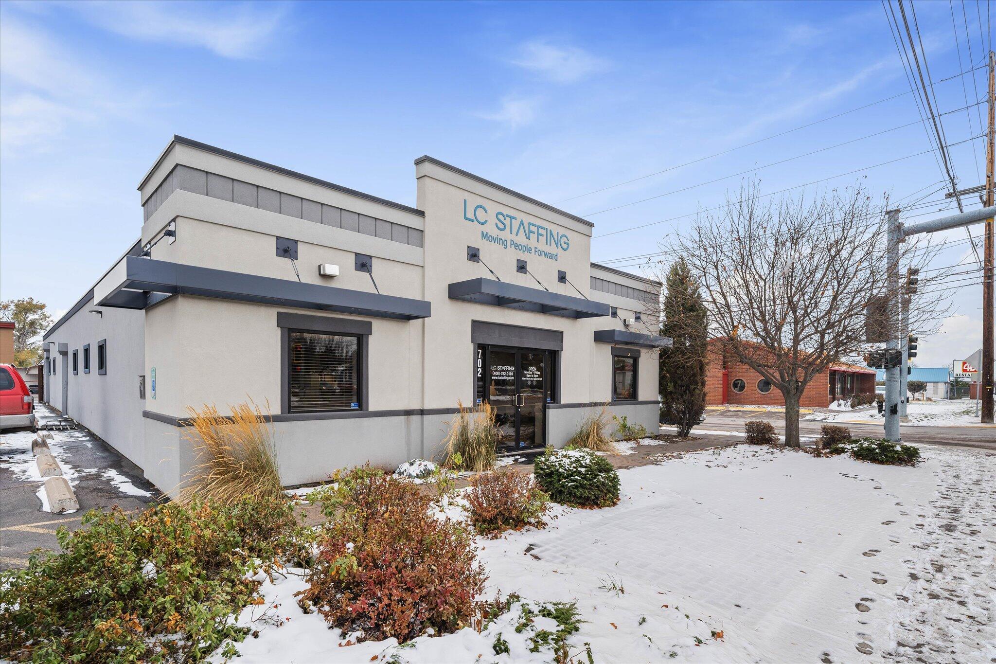 702 E Idaho Street Property Photo