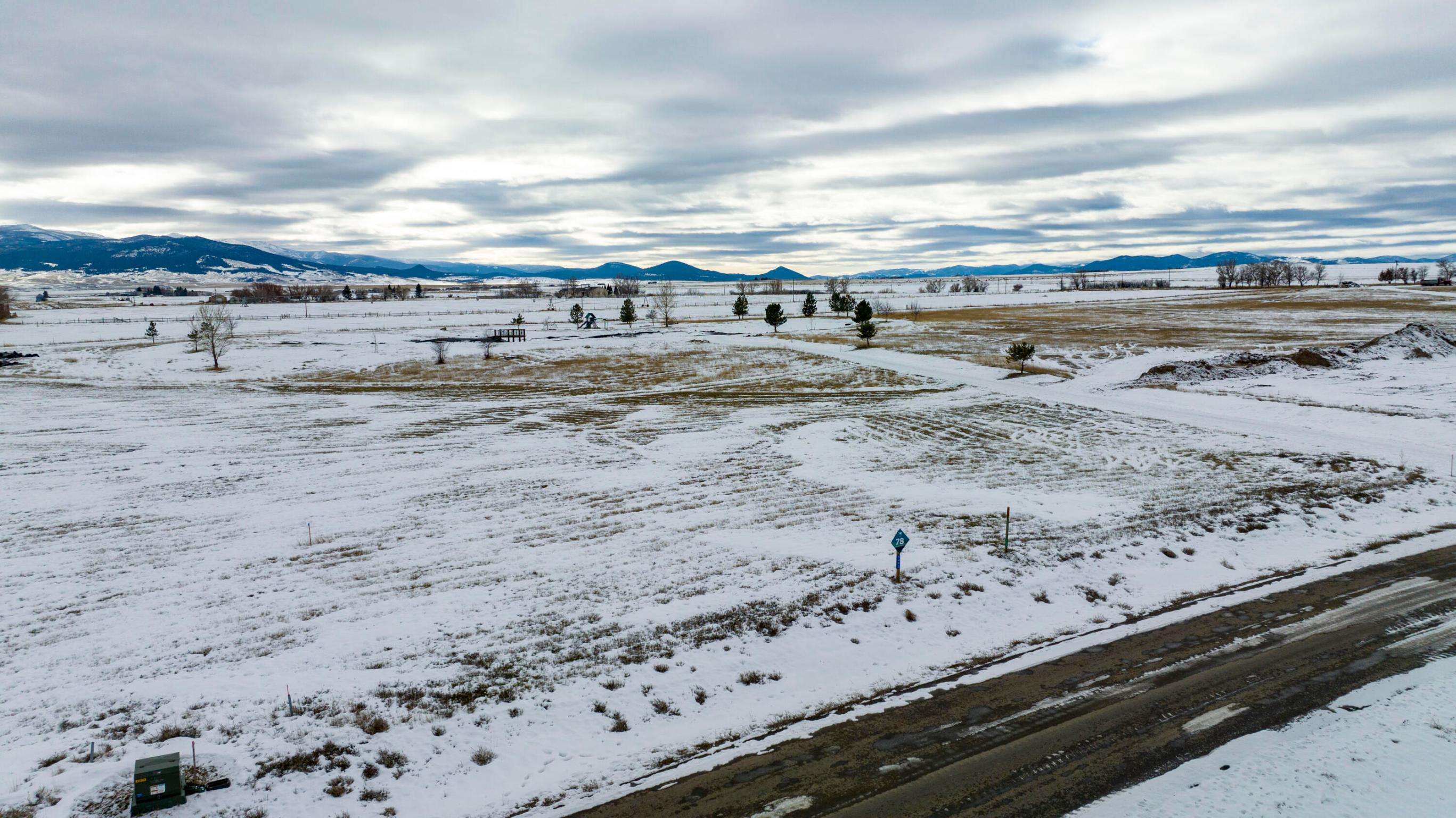 5494 Fireweed Loop Property Photo 6