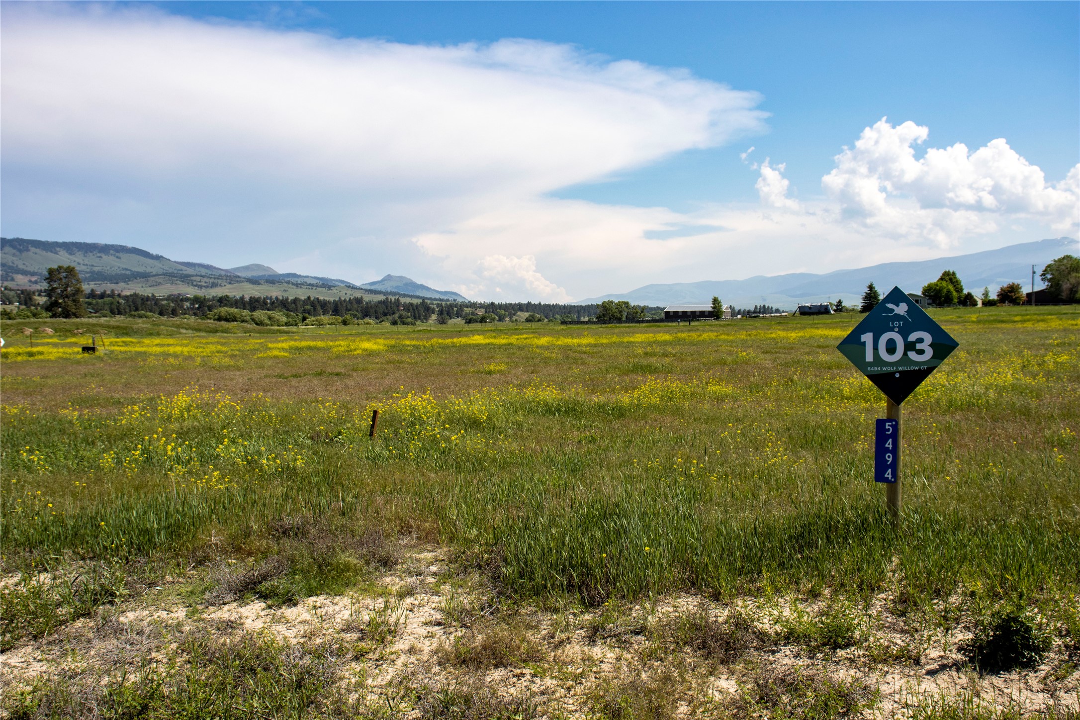 5494 Fireweed Loop Property Photo 8