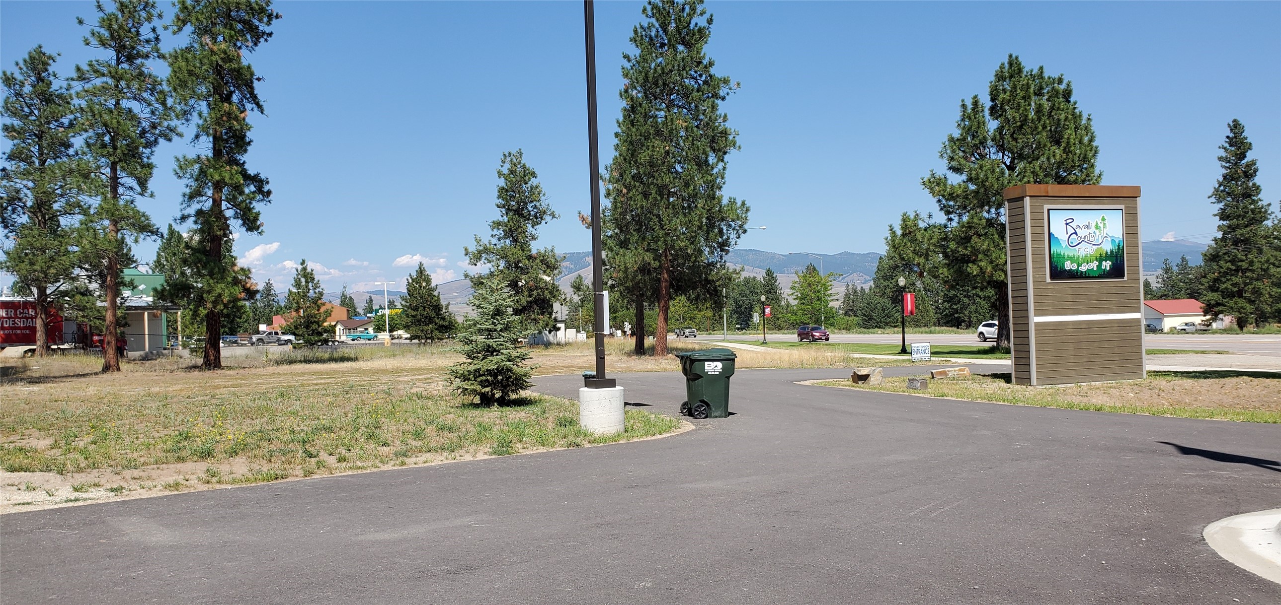 5529 Us Hwy 93 N Property Photo 2