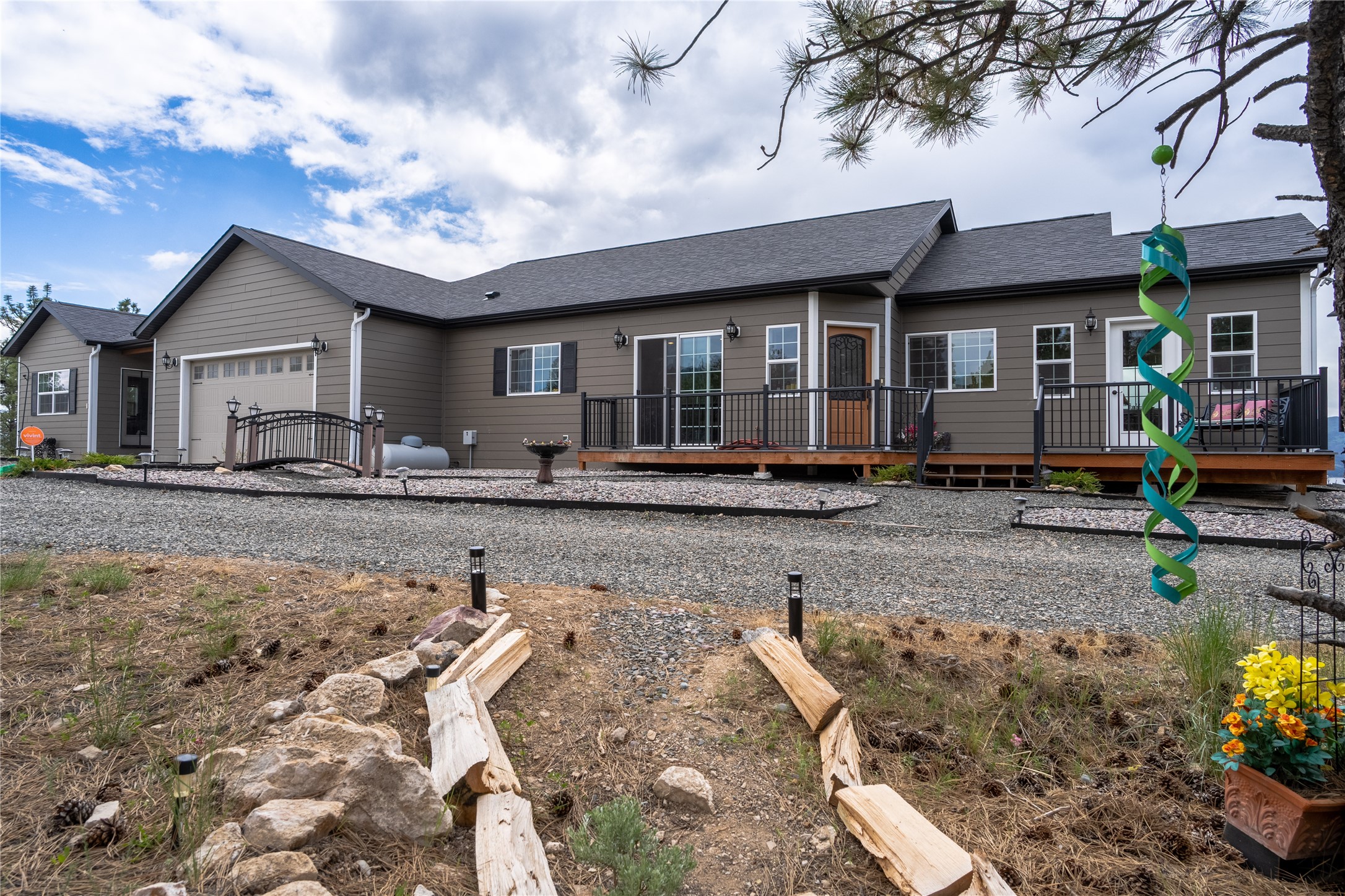 Property Photo 22