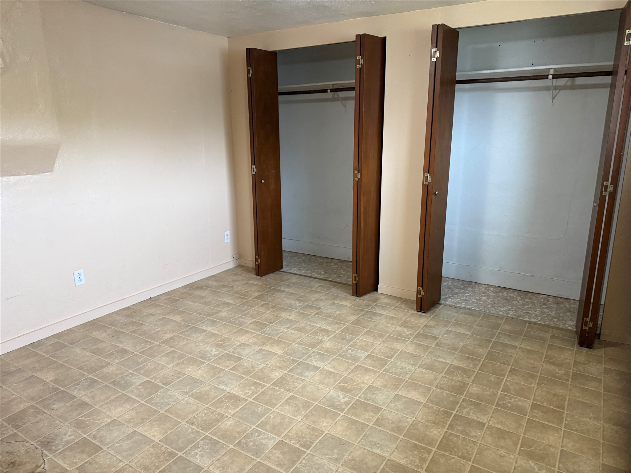 112 N Arlee Street Property Photo 6