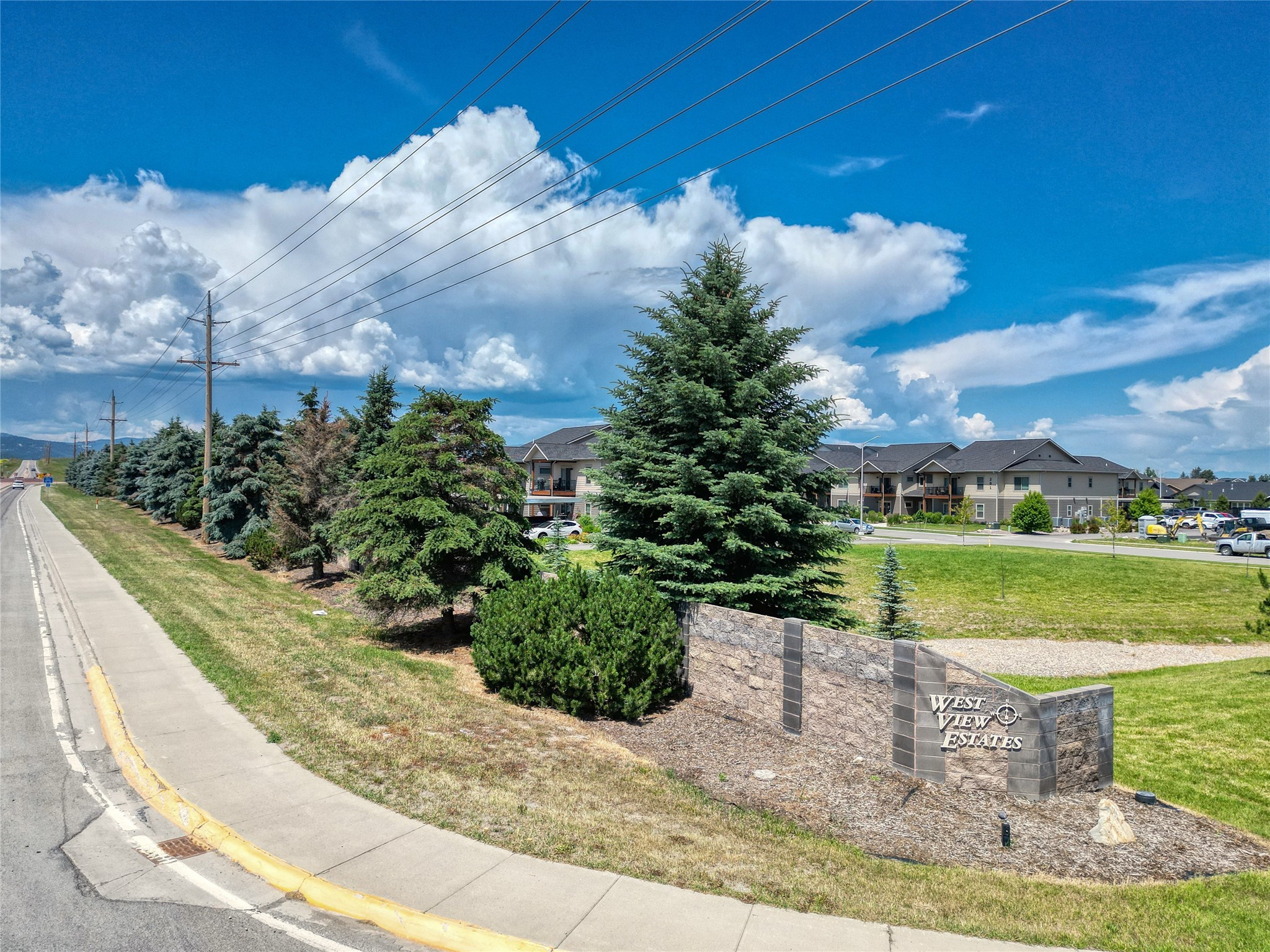 211 Junebug Court Property Photo