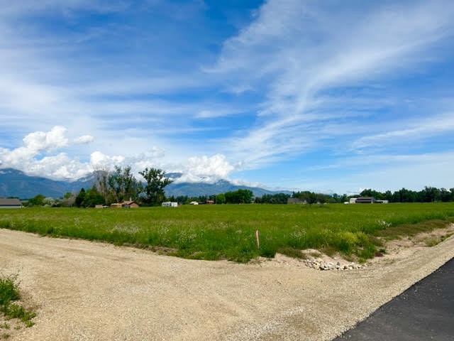 Lot 3 - Phase 2 Broken Spoke Road Property Photo 2