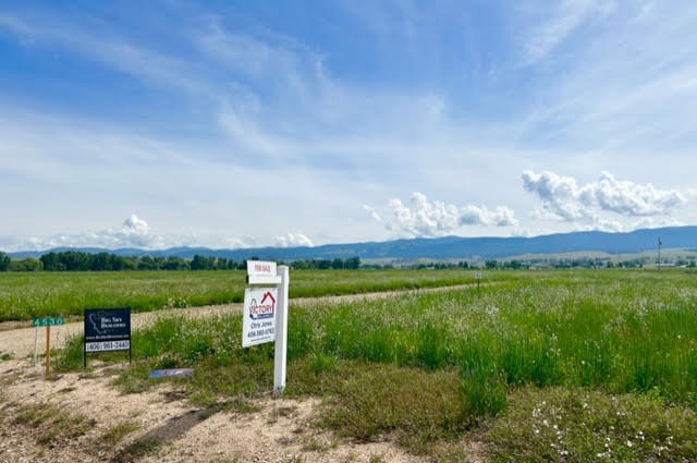 Lot 3 - Phase 2 Broken Spoke Road Property Photo 9