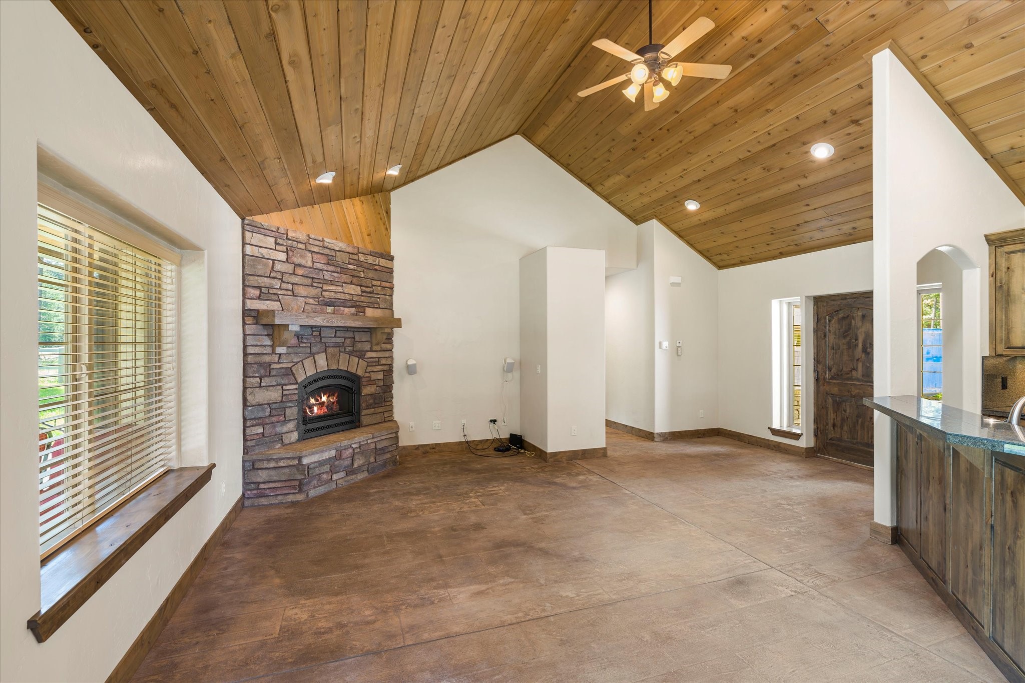 33581 Cherry Lane Property Photo 7