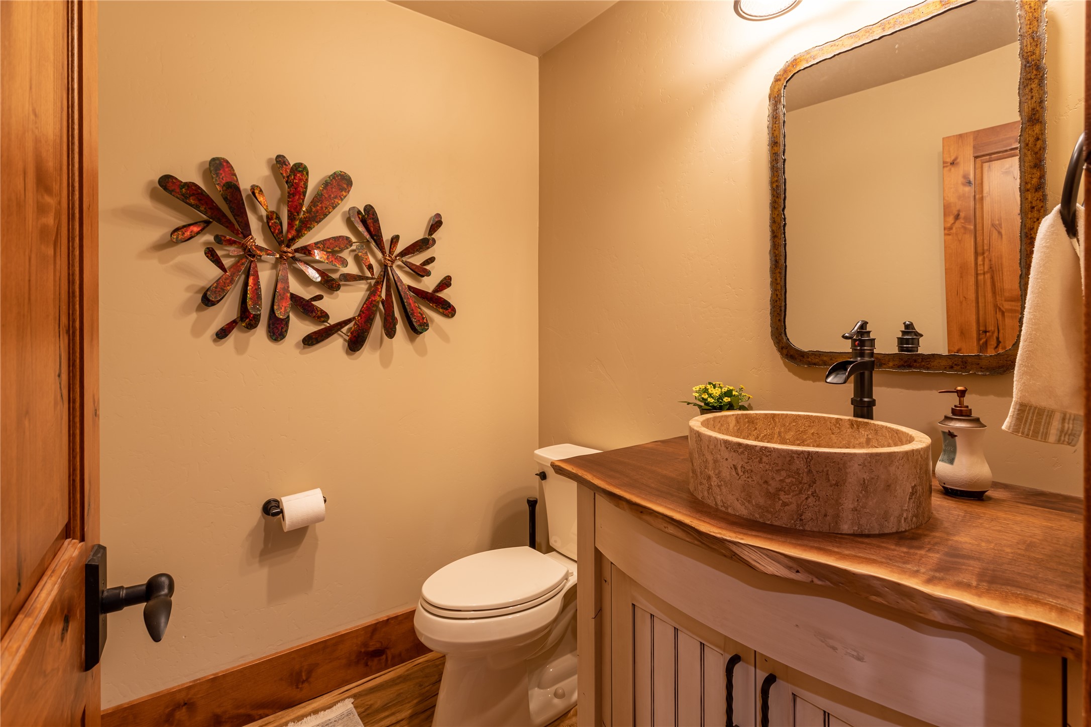 391 Skyline Drive Property Photo 38