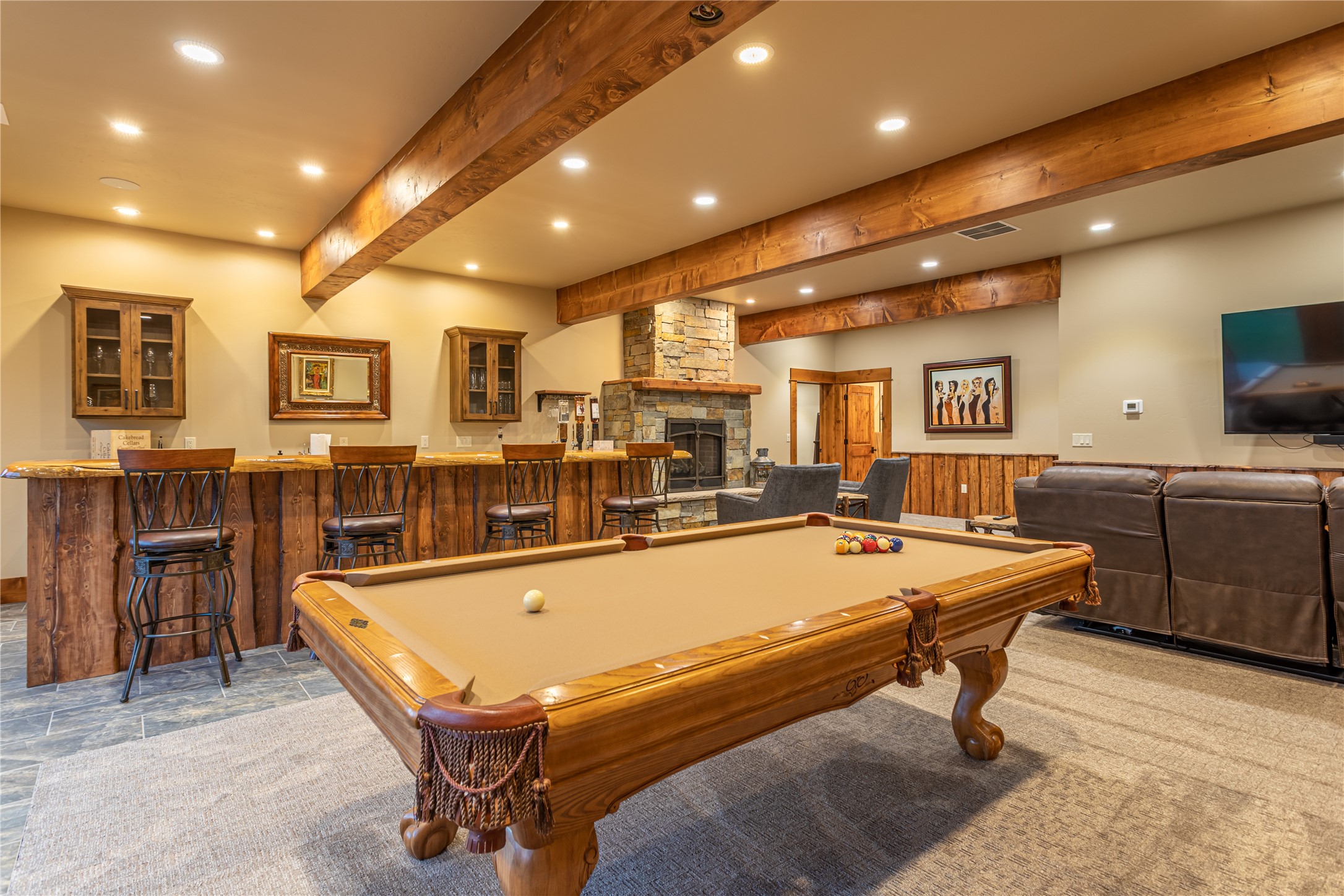 391 Skyline Drive Property Photo 44