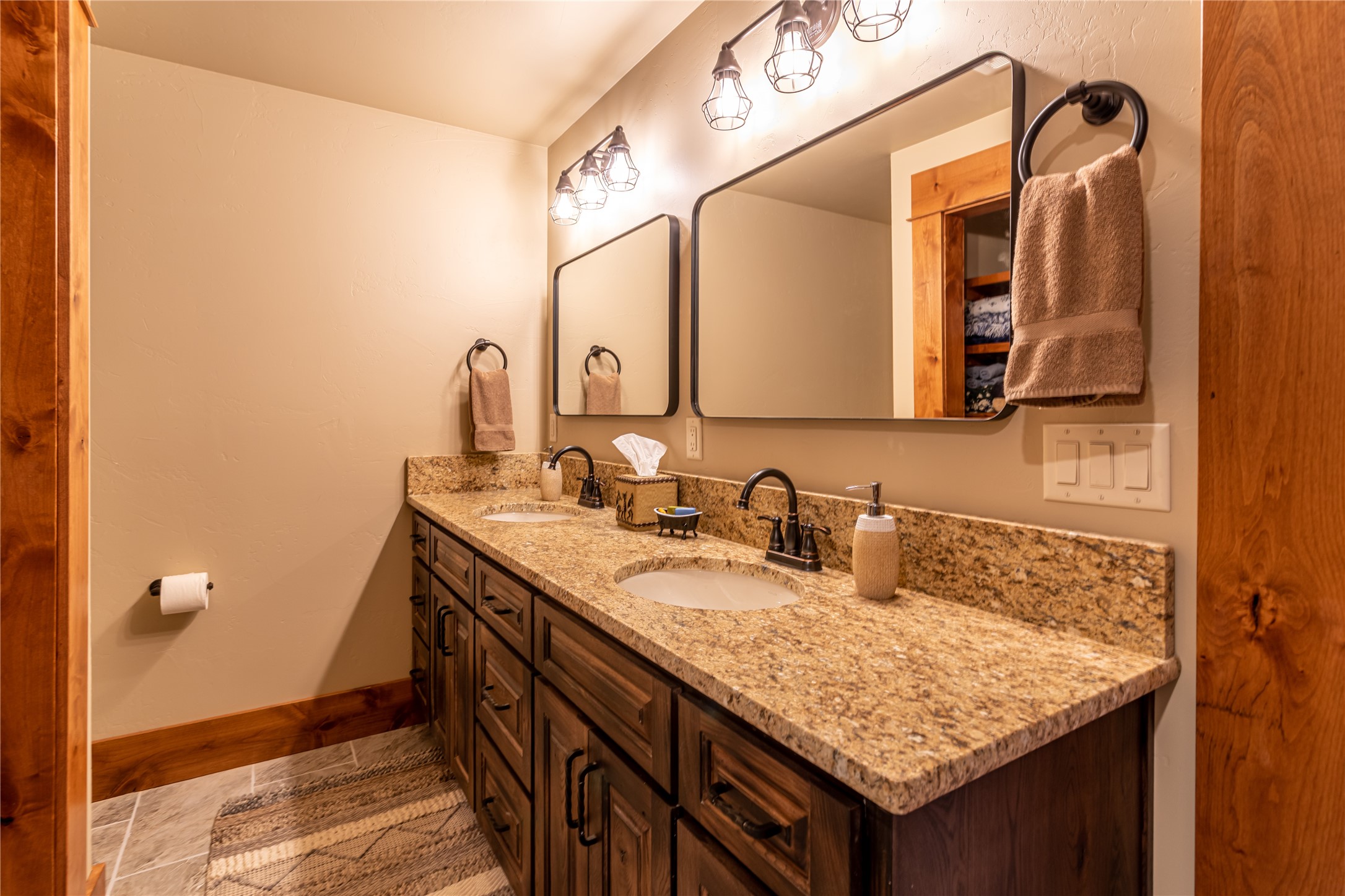 391 Skyline Drive Property Photo 46
