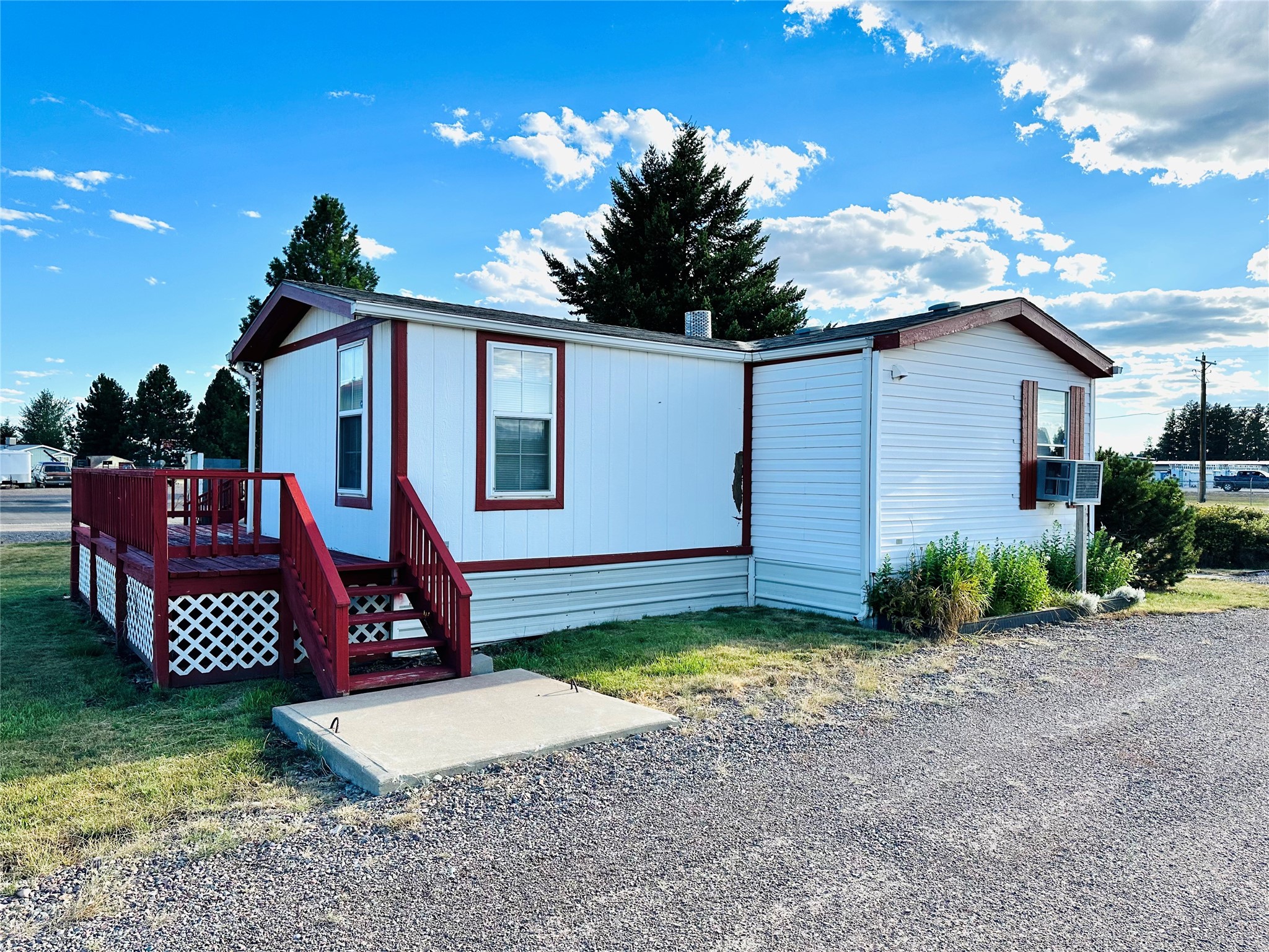 5445 Us Highway 2 W Property Photo 34