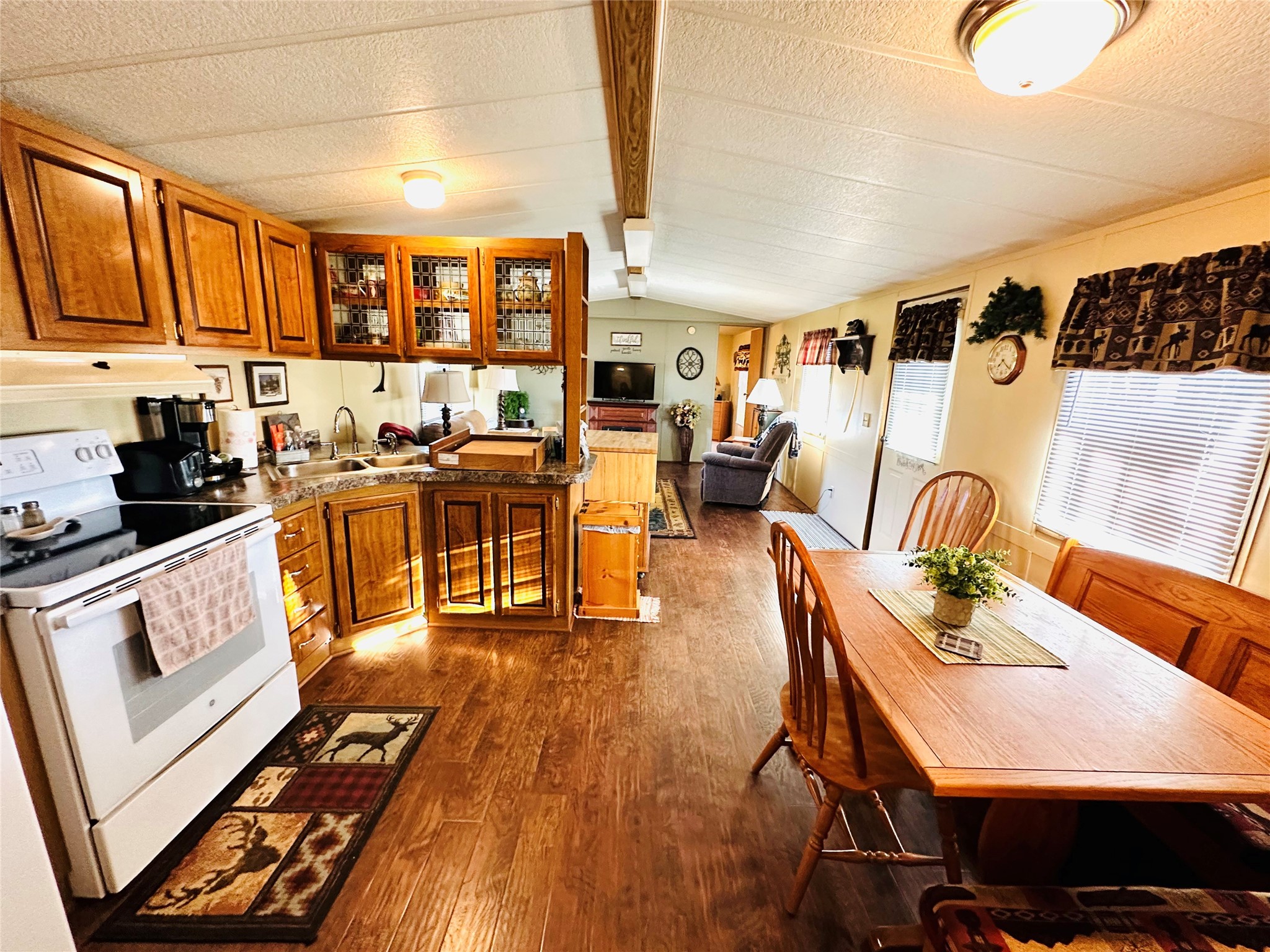5445 Us Highway 2 W Property Photo 37