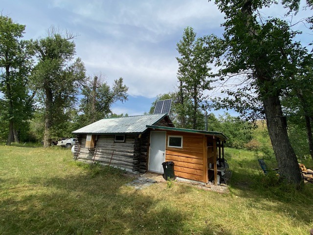 17965 Shonkin Road Property Photo 3