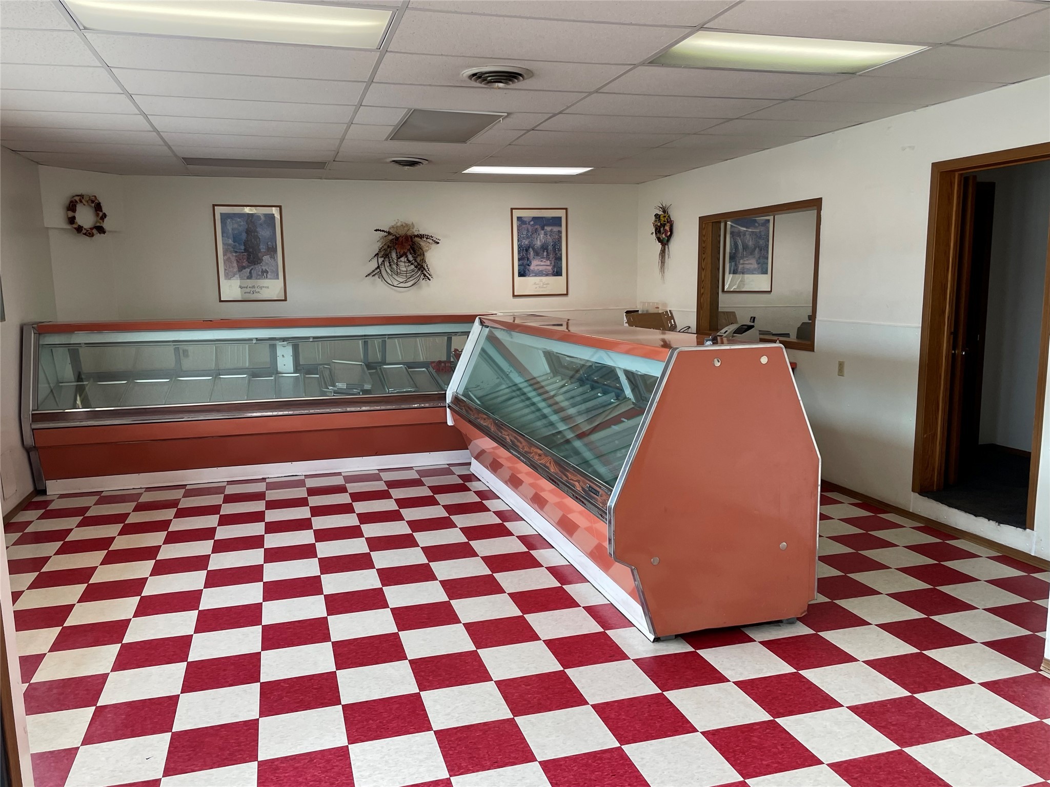 5 1st Street N Property Photo 4