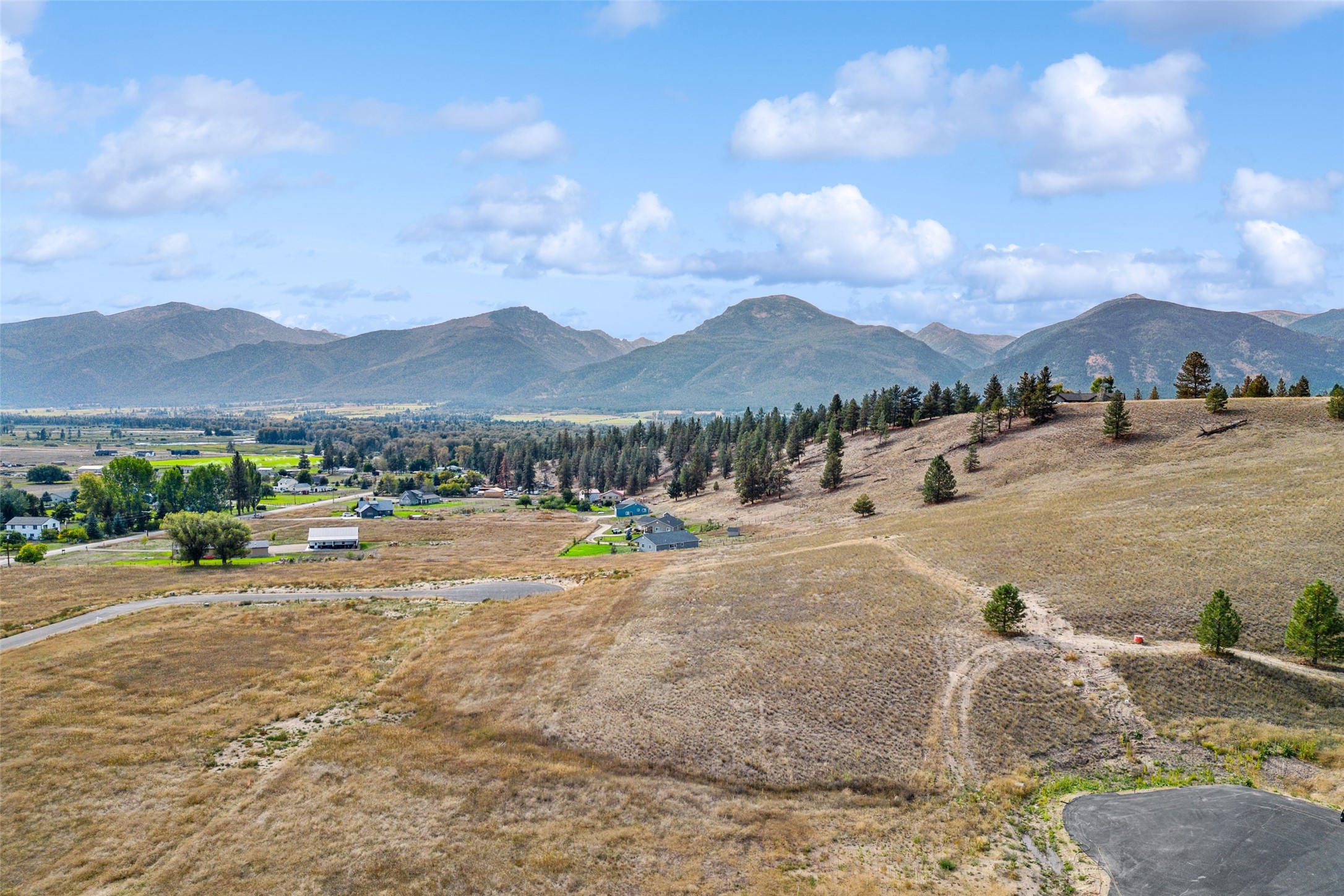 235 Miles Gulch Road Property Photo 4