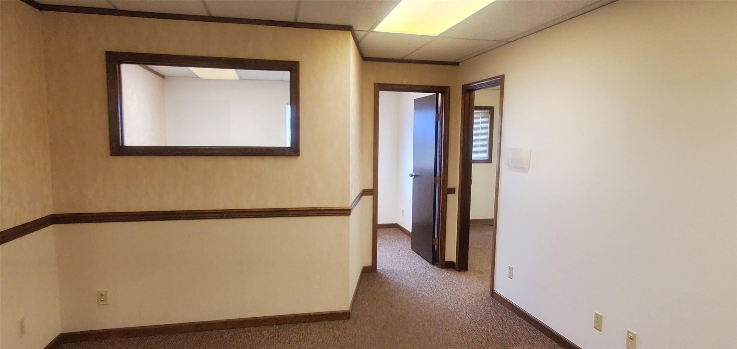 1018 Burlington Avenue 202-204 Property Photo 19