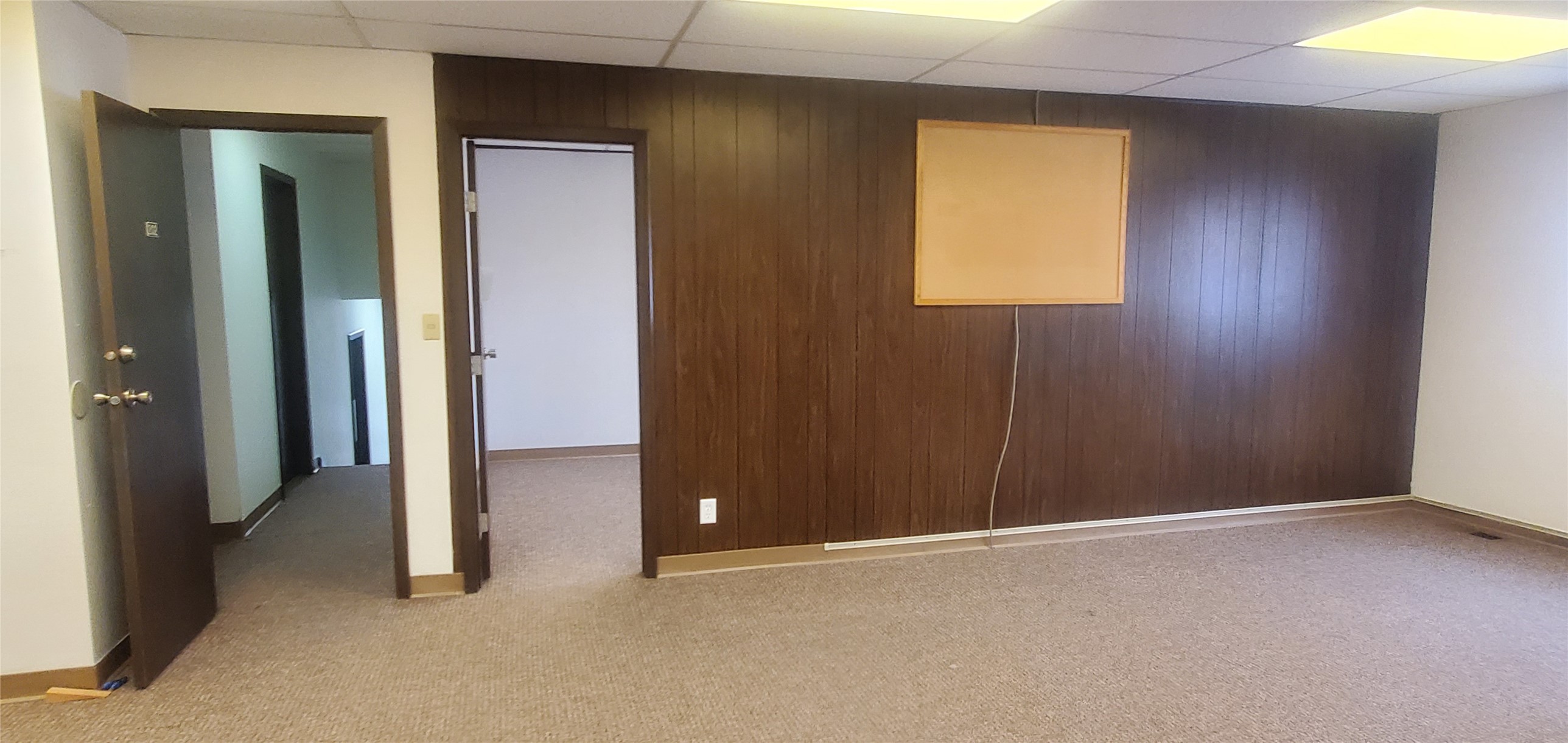 1018 Burlington Avenue 202-204 Property Photo 20