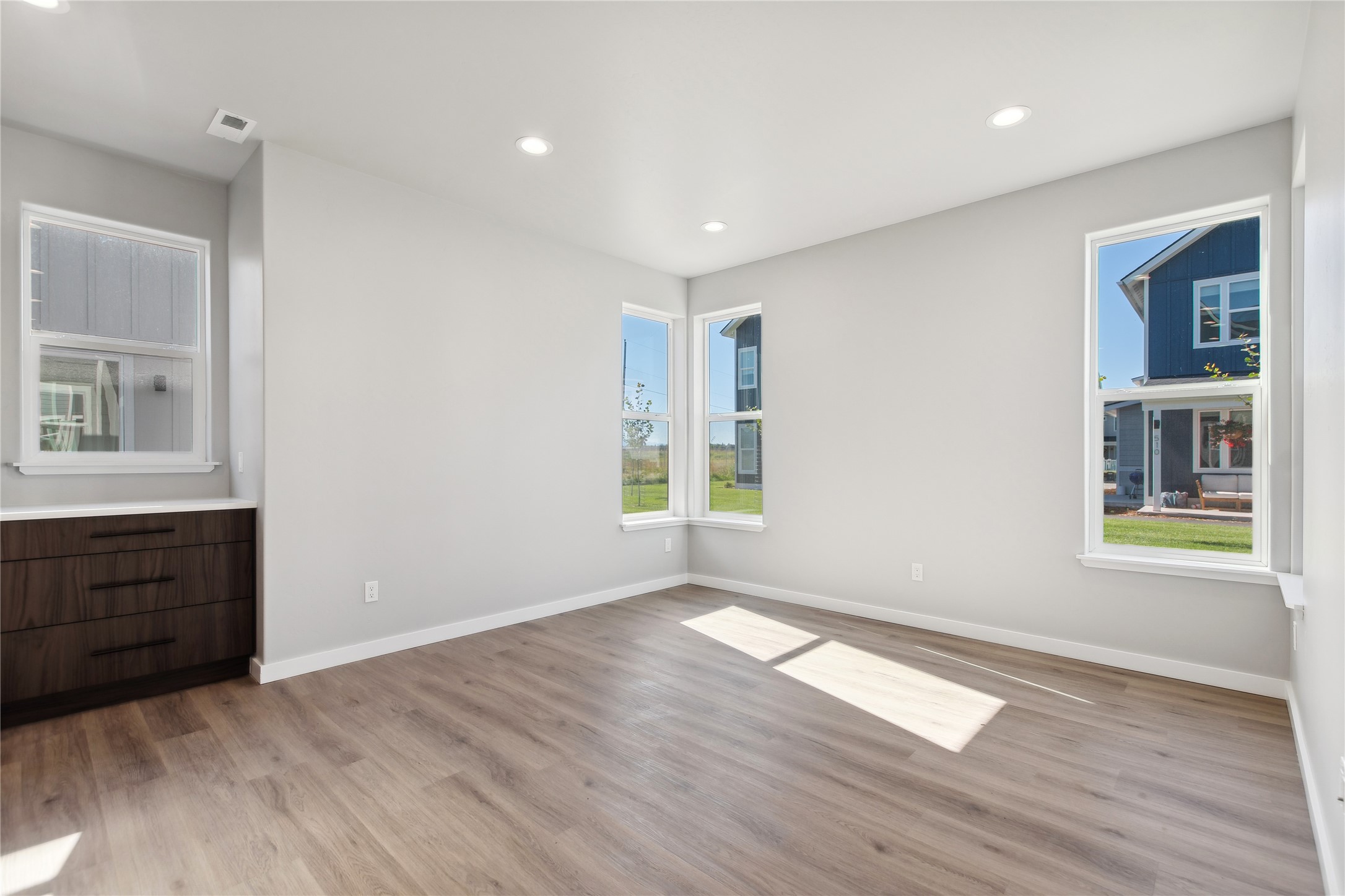 409 Trailview Way Property Photo 15