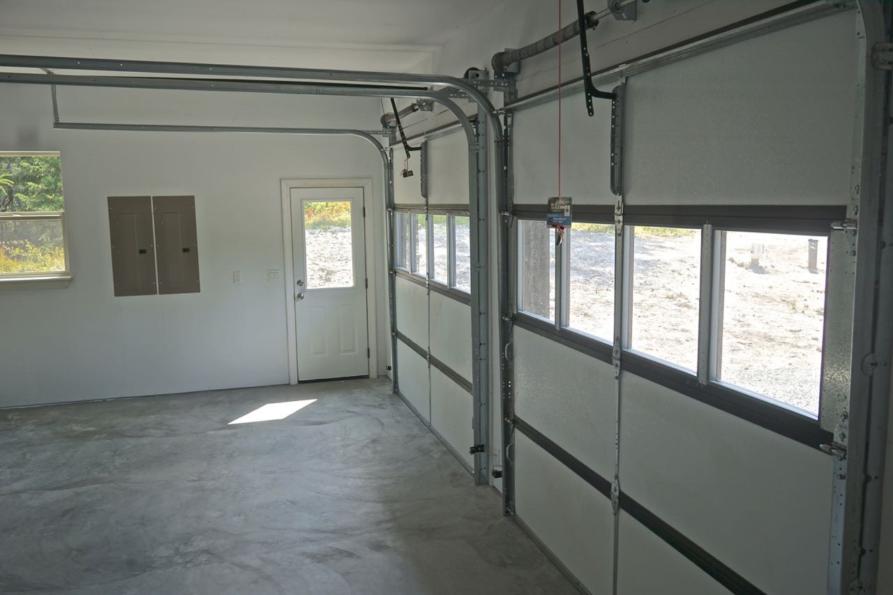 202 Angus Drive Property Photo 24